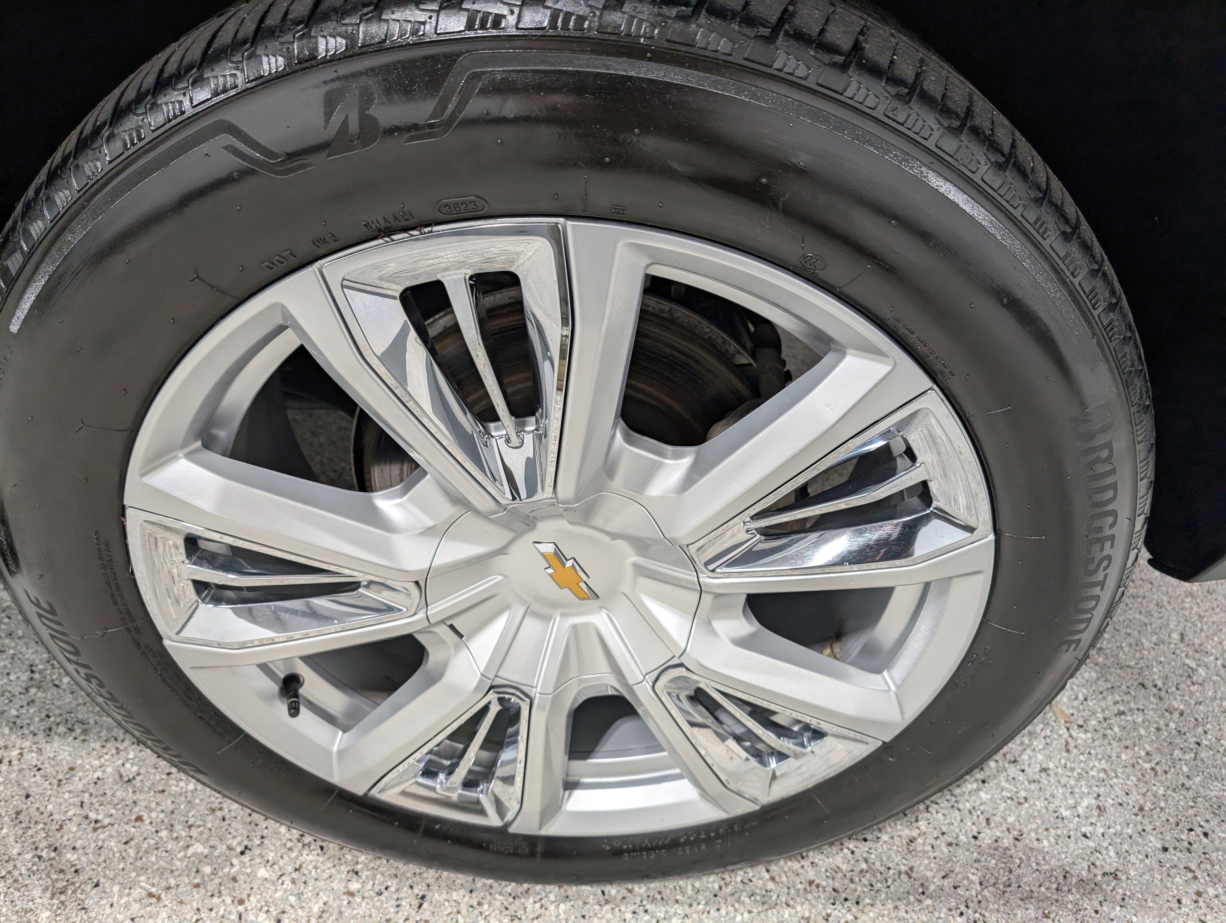 2023 Chevrolet Suburban High Country