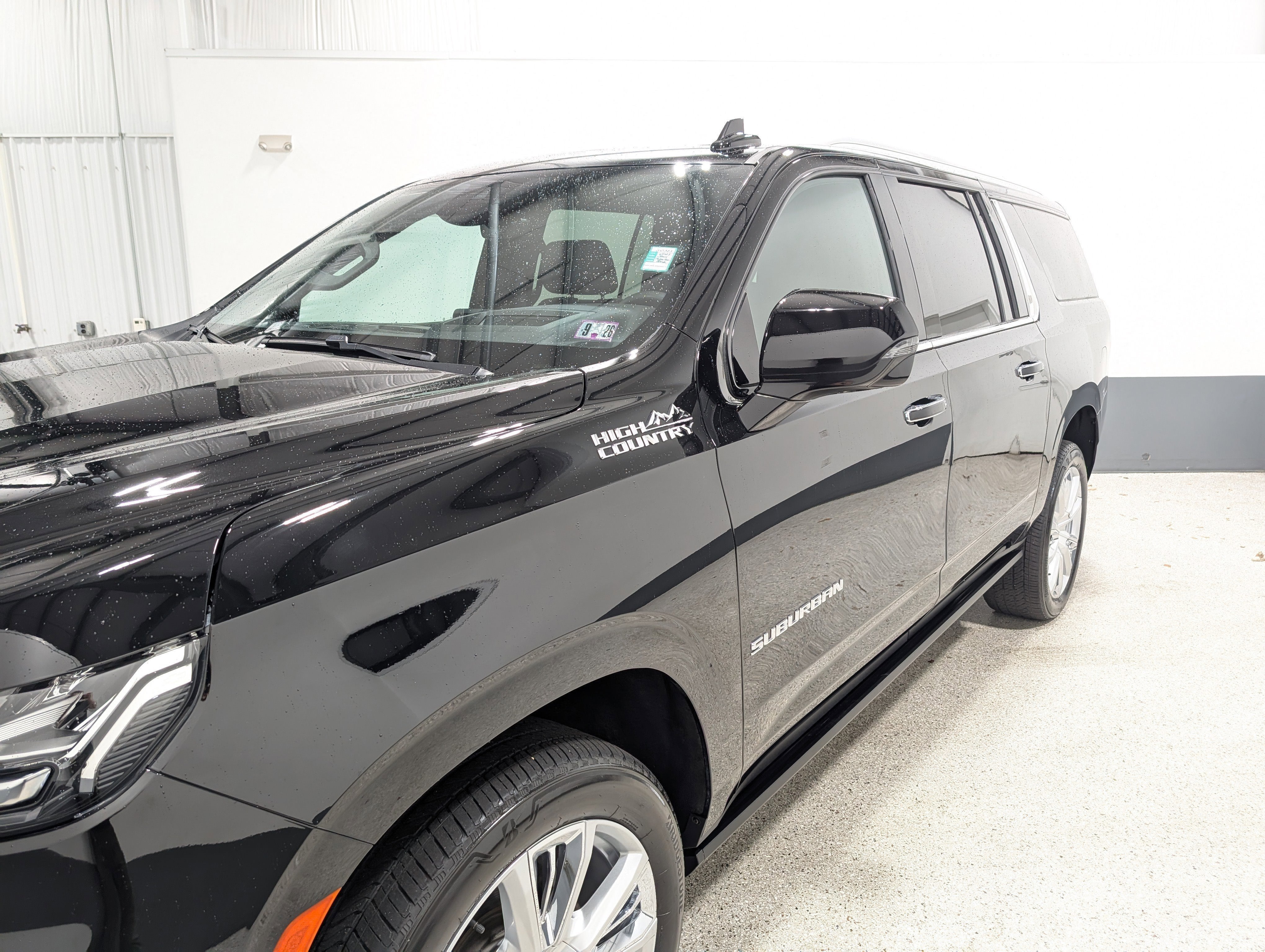 2023 Chevrolet Suburban High Country