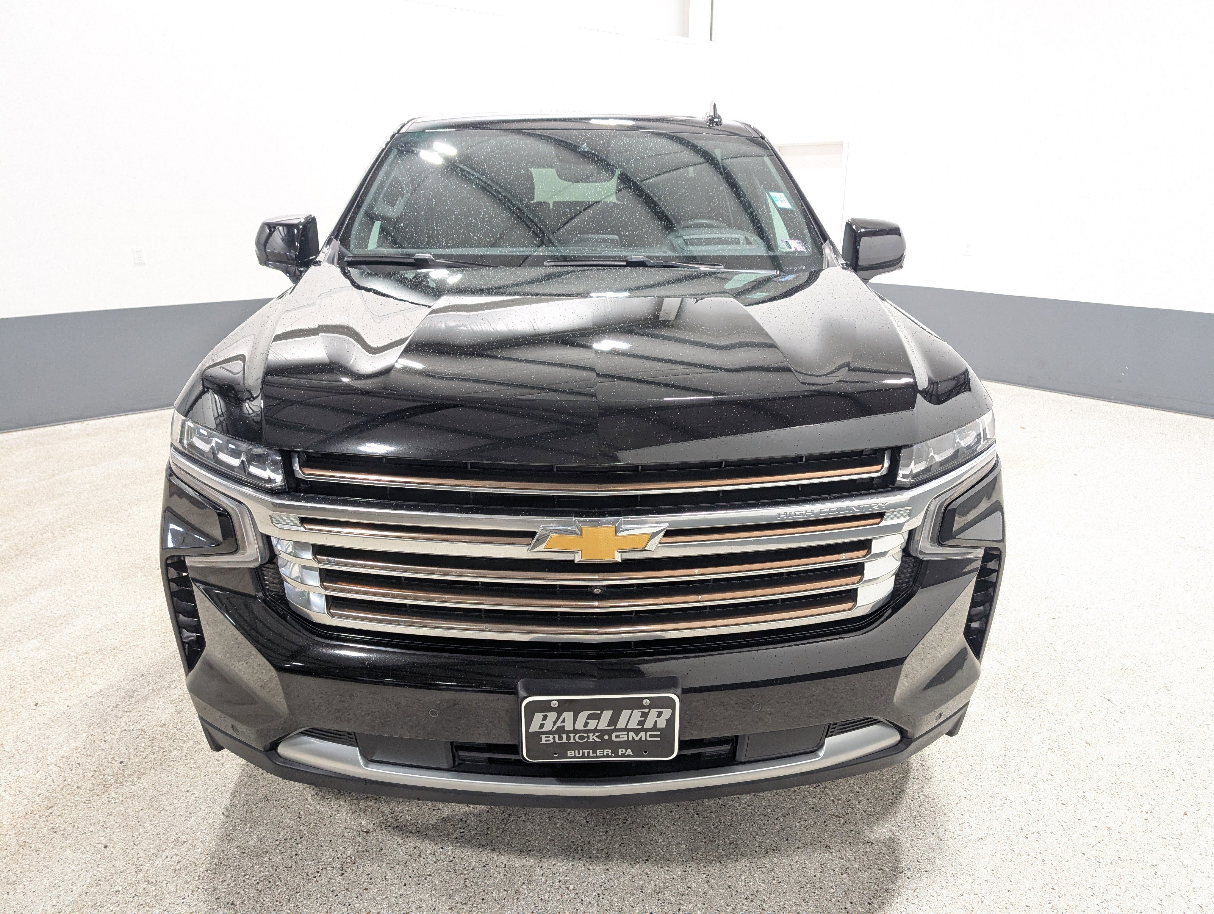 2023 Chevrolet Suburban High Country