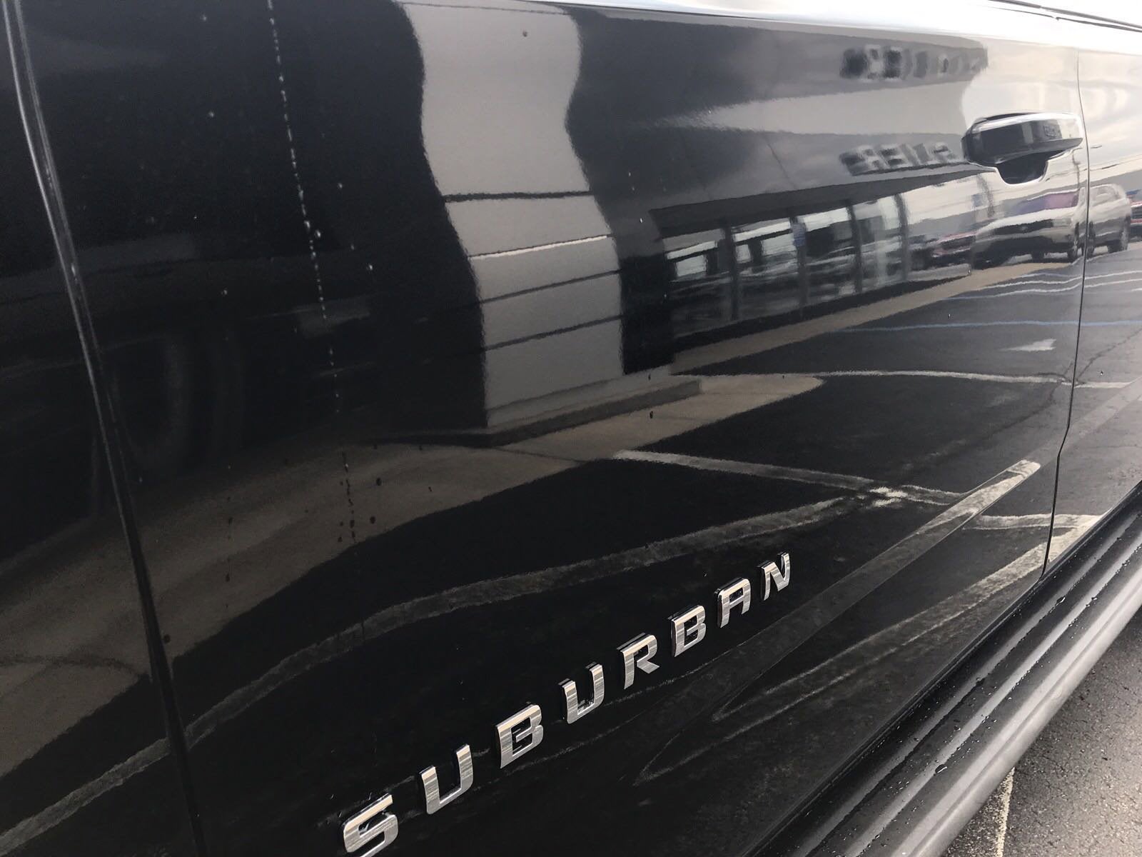2017 Chevrolet Suburban LT