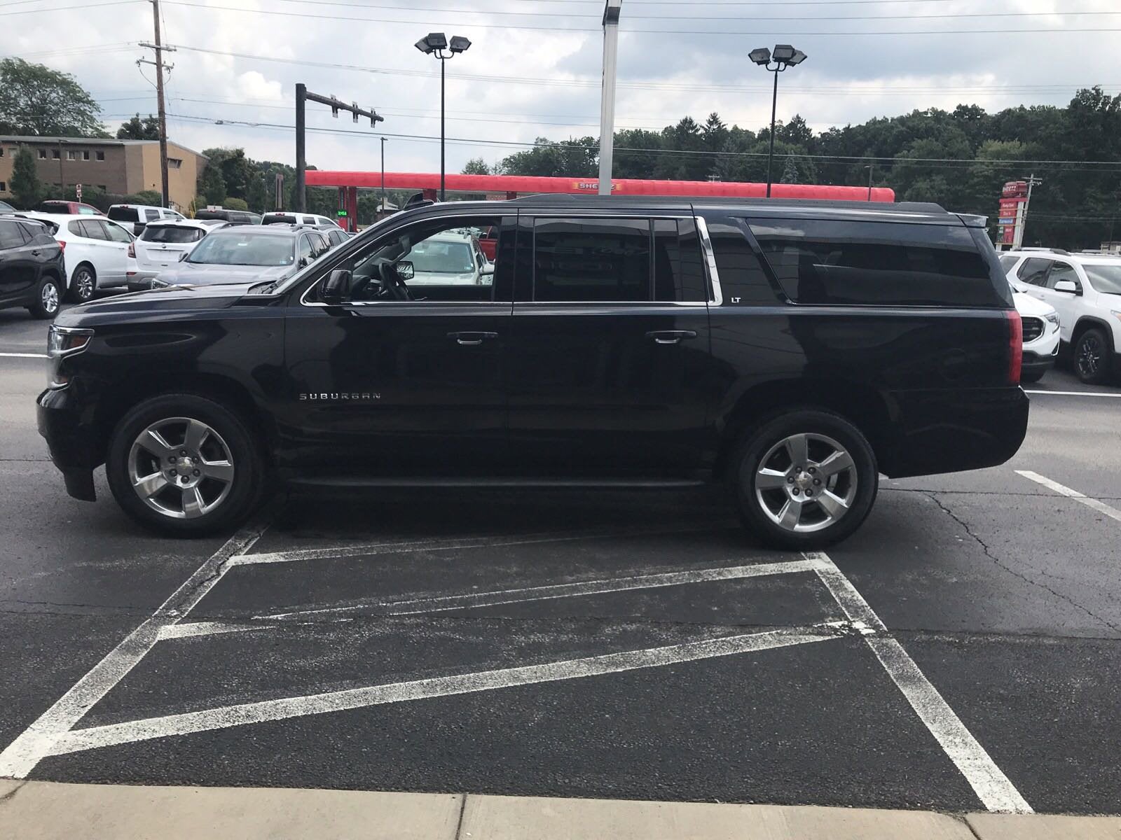 2017 Chevrolet Suburban LT