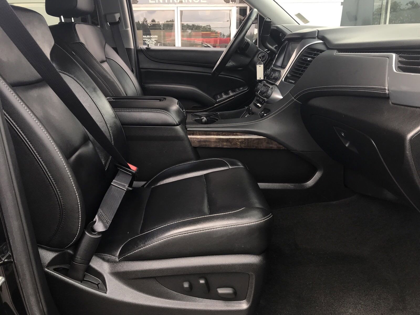 2017 Chevrolet Suburban LT