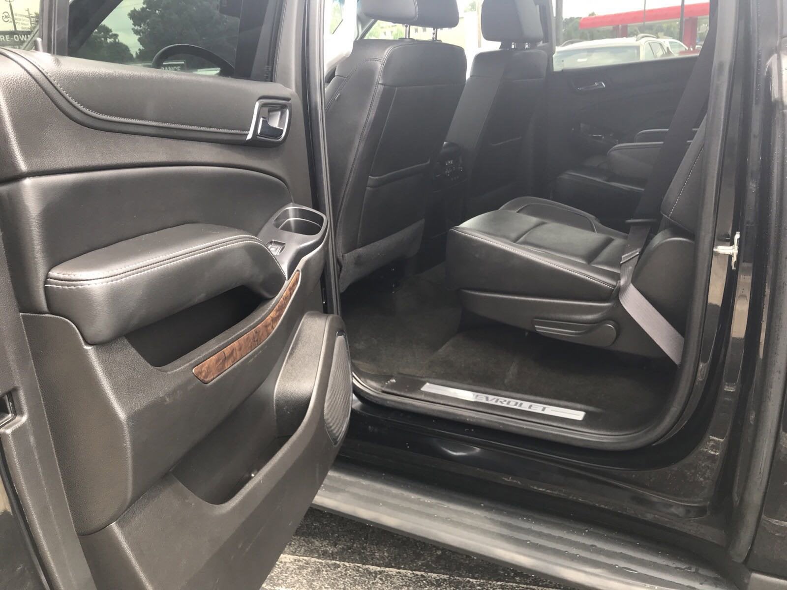 2017 Chevrolet Suburban LT