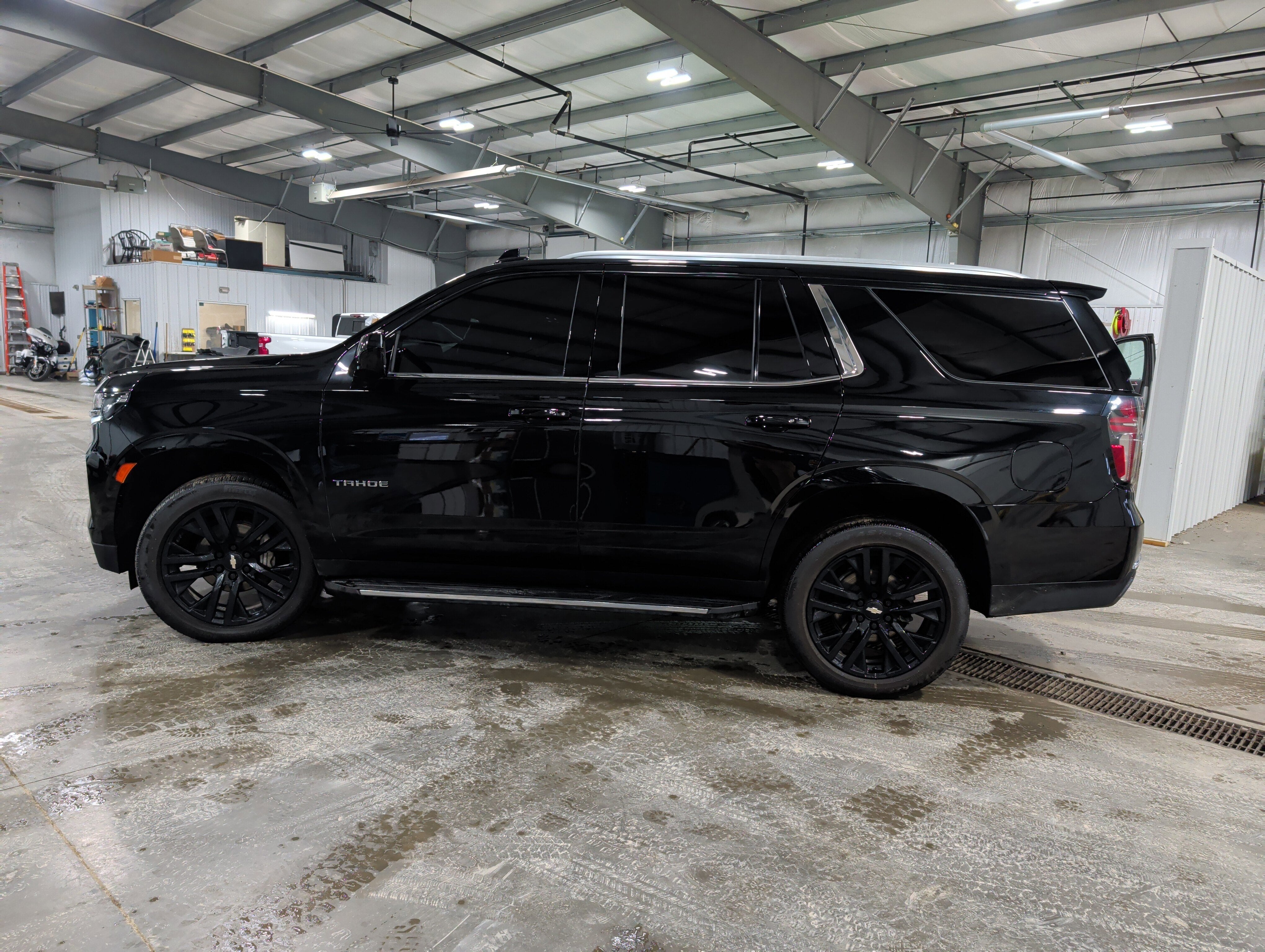 2023 Chevrolet Tahoe LS