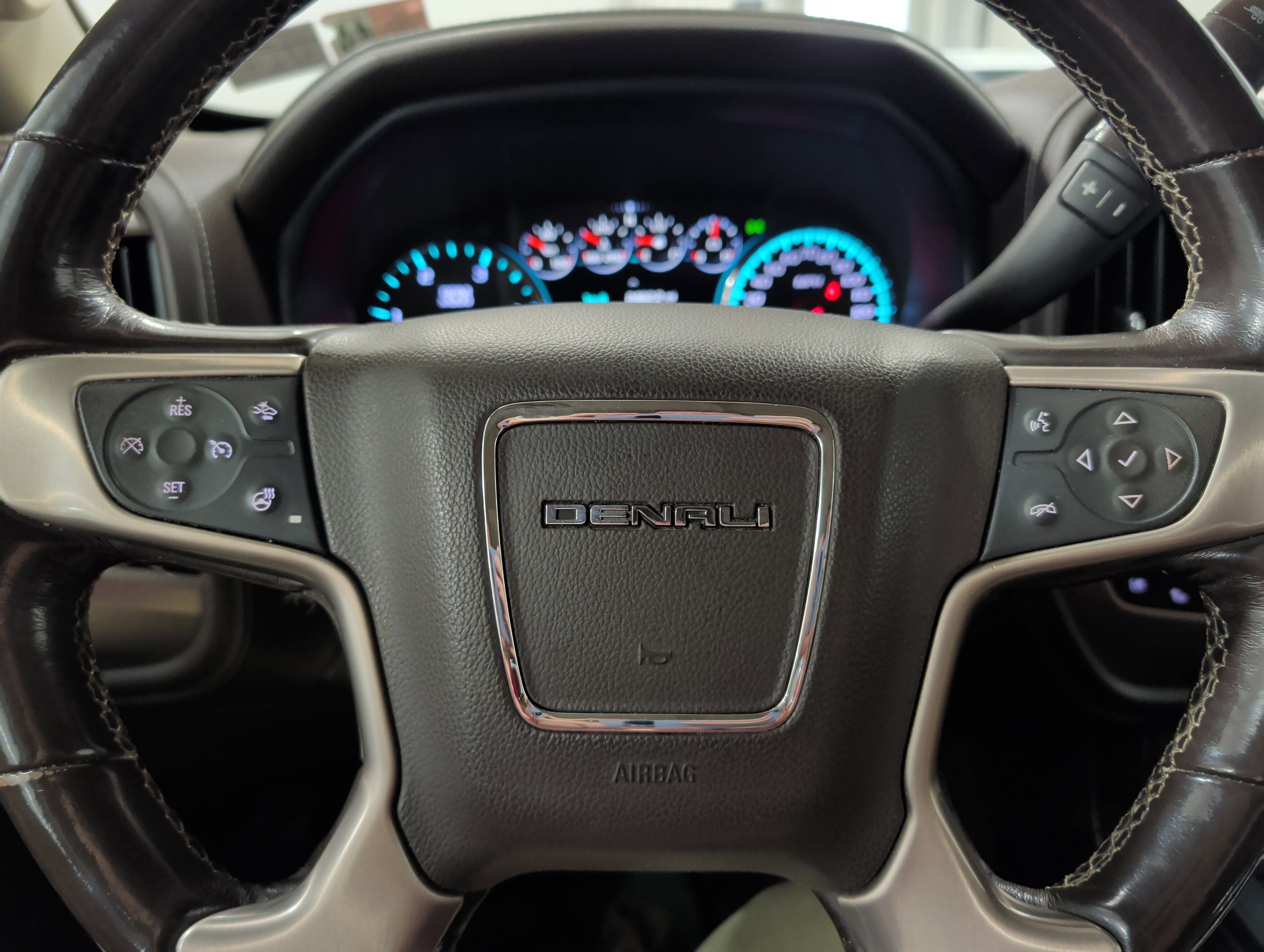 2018 GMC Sierra 2500 HD Denali