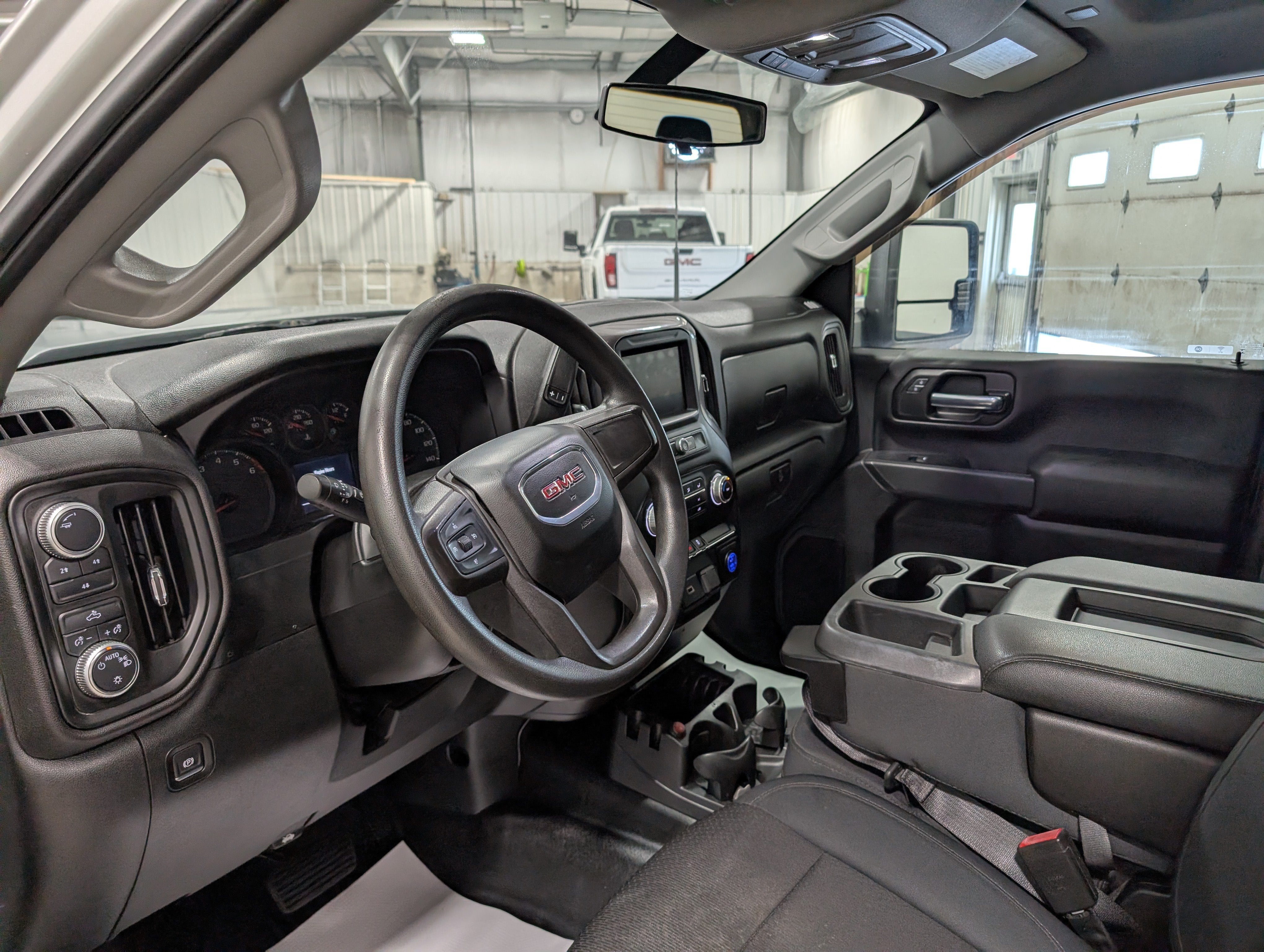 2020 GMC Sierra 2500 HD 4WD Crew Cab Standard Bed