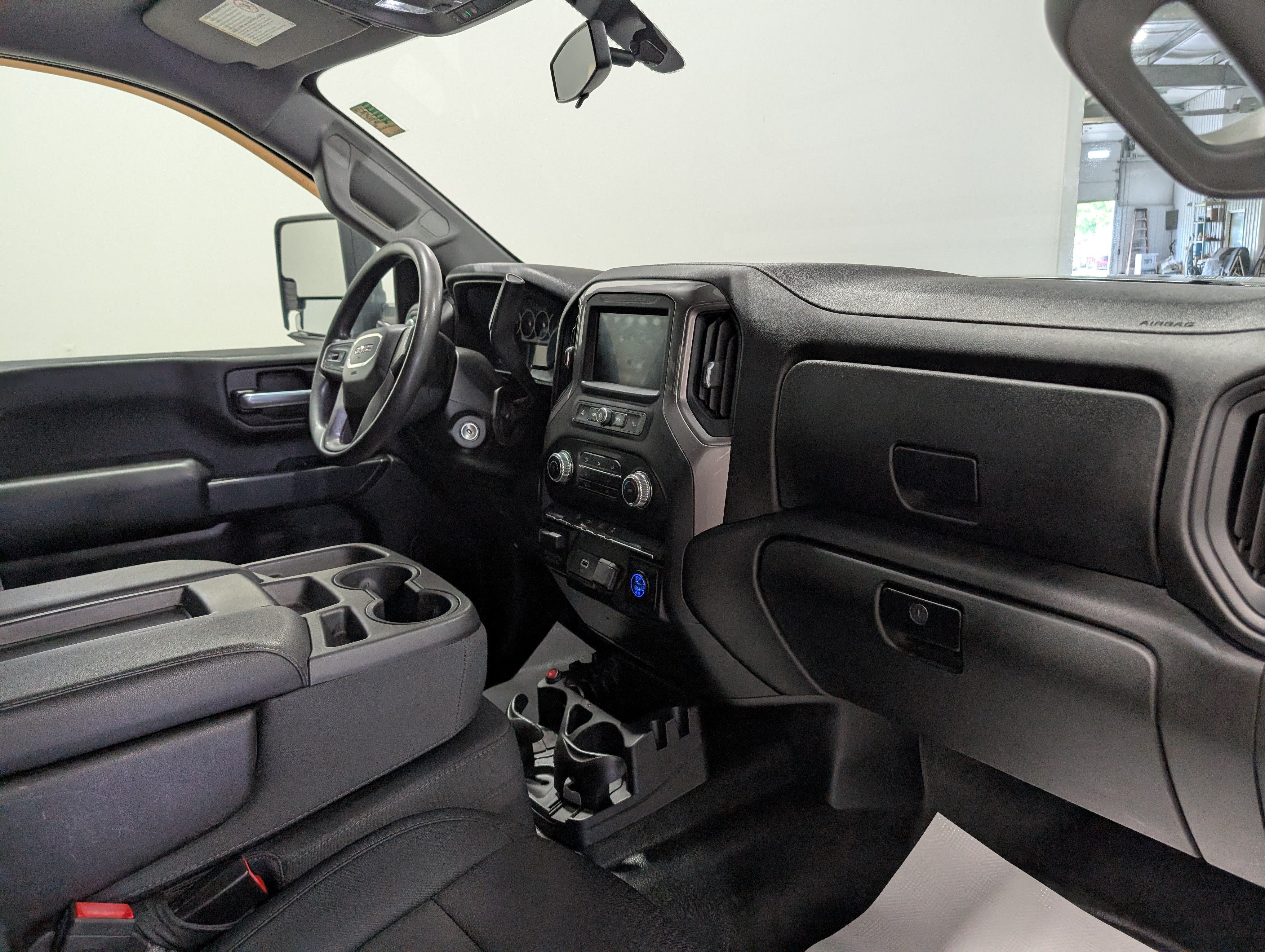 2020 GMC Sierra 2500 HD 4WD Crew Cab Standard Bed