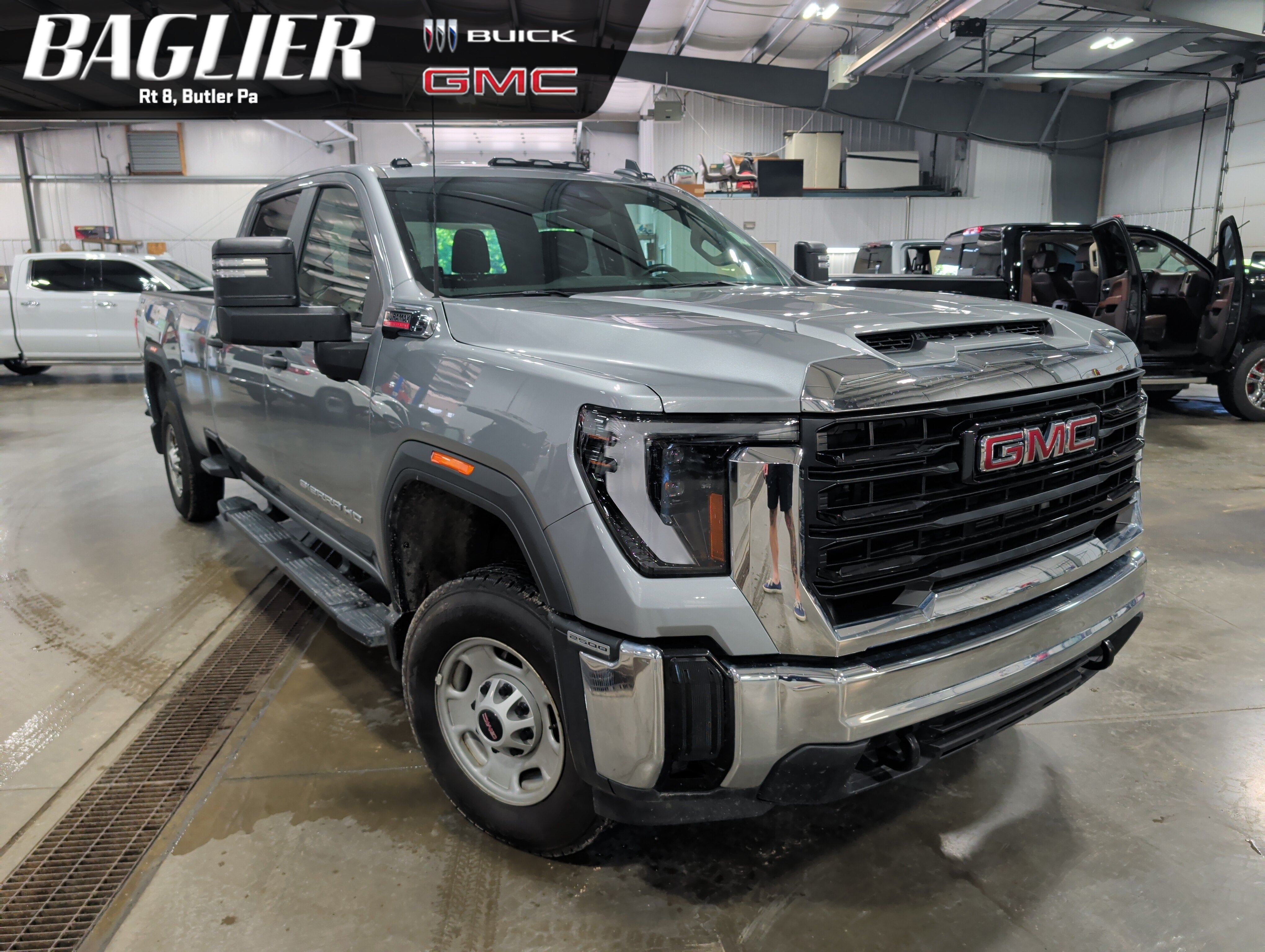 2024 GMC Sierra 2500 HD Pro