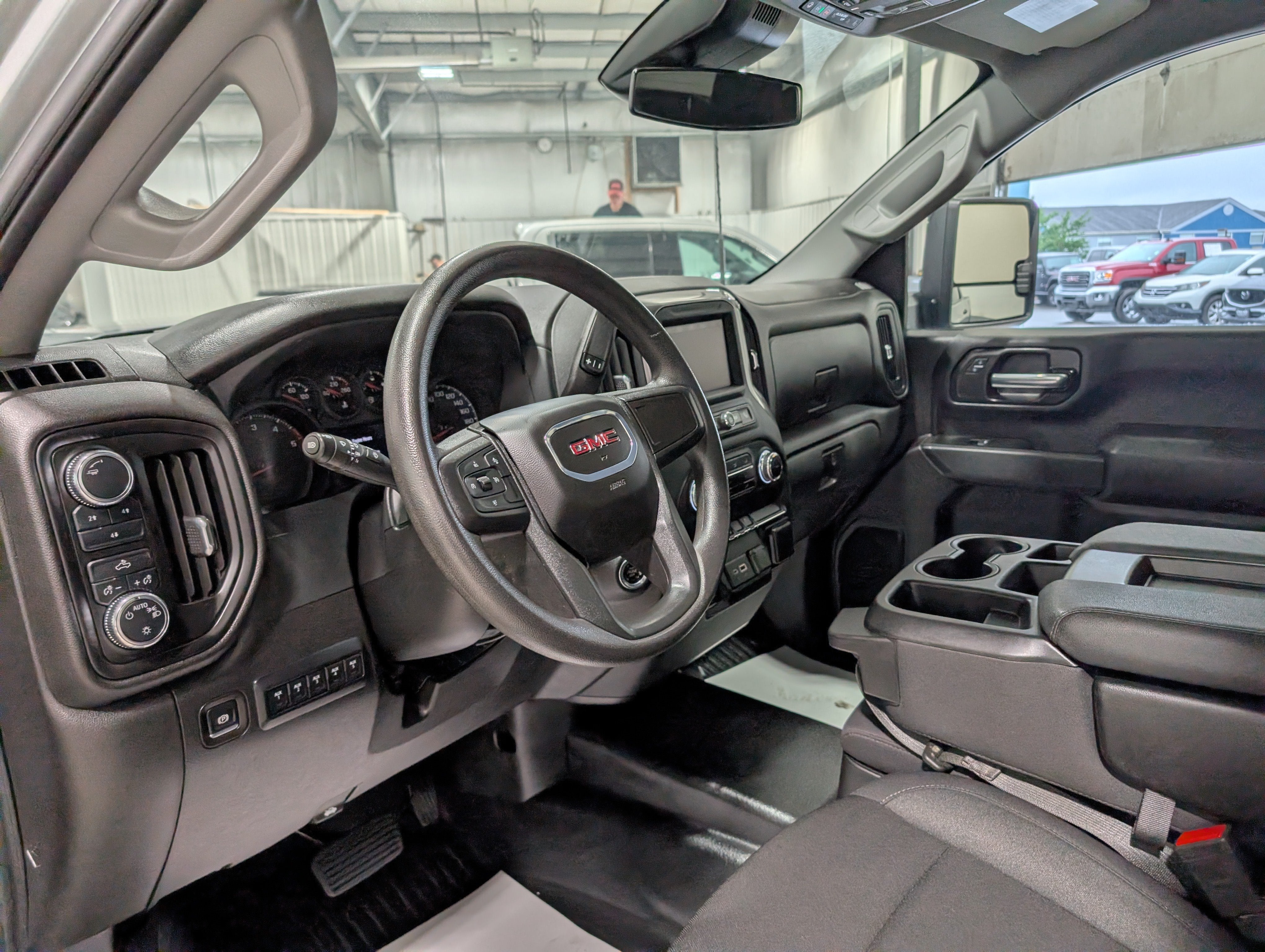 2024 GMC Sierra 2500 HD Pro