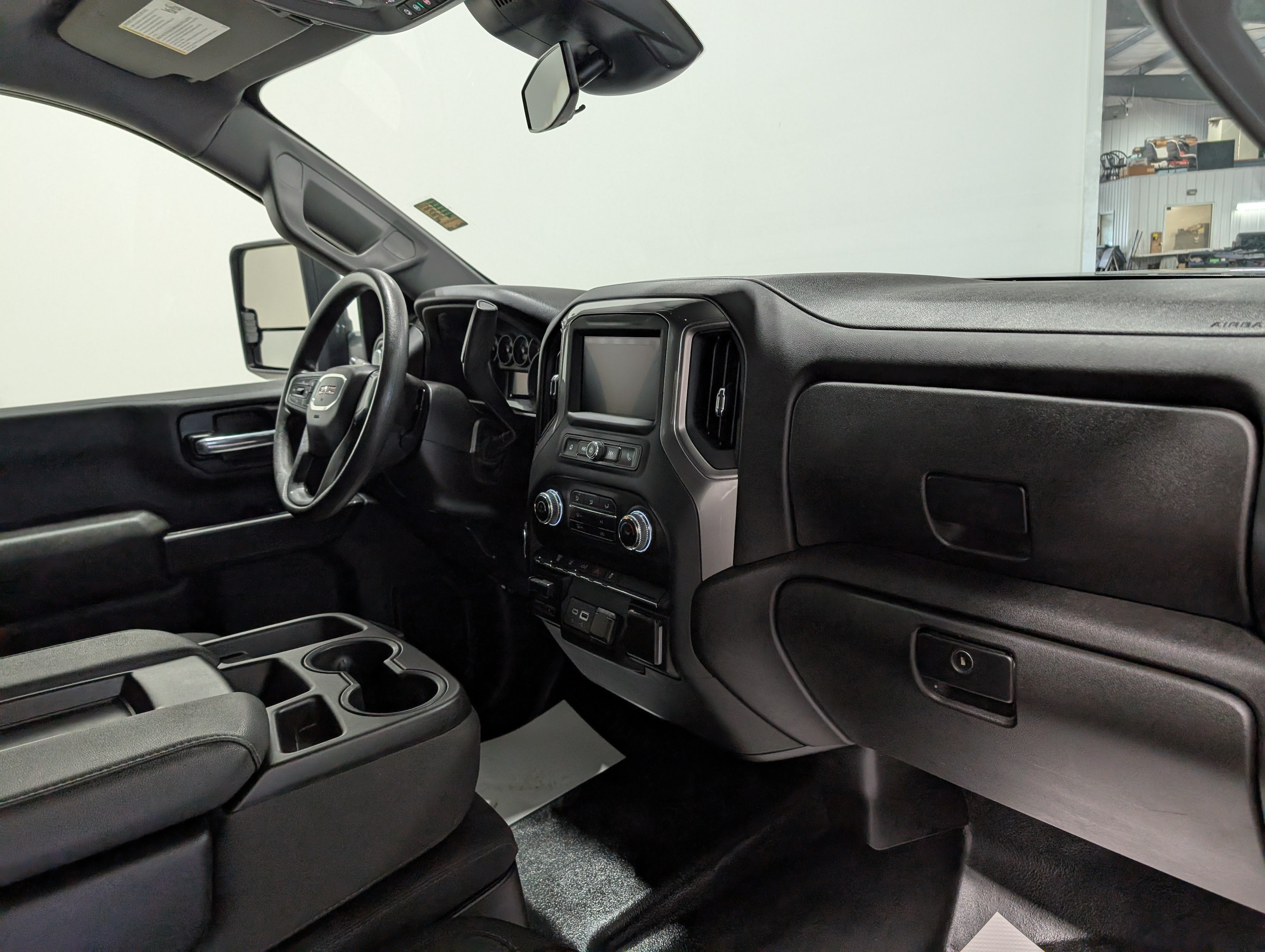 2024 GMC Sierra 2500 HD Pro