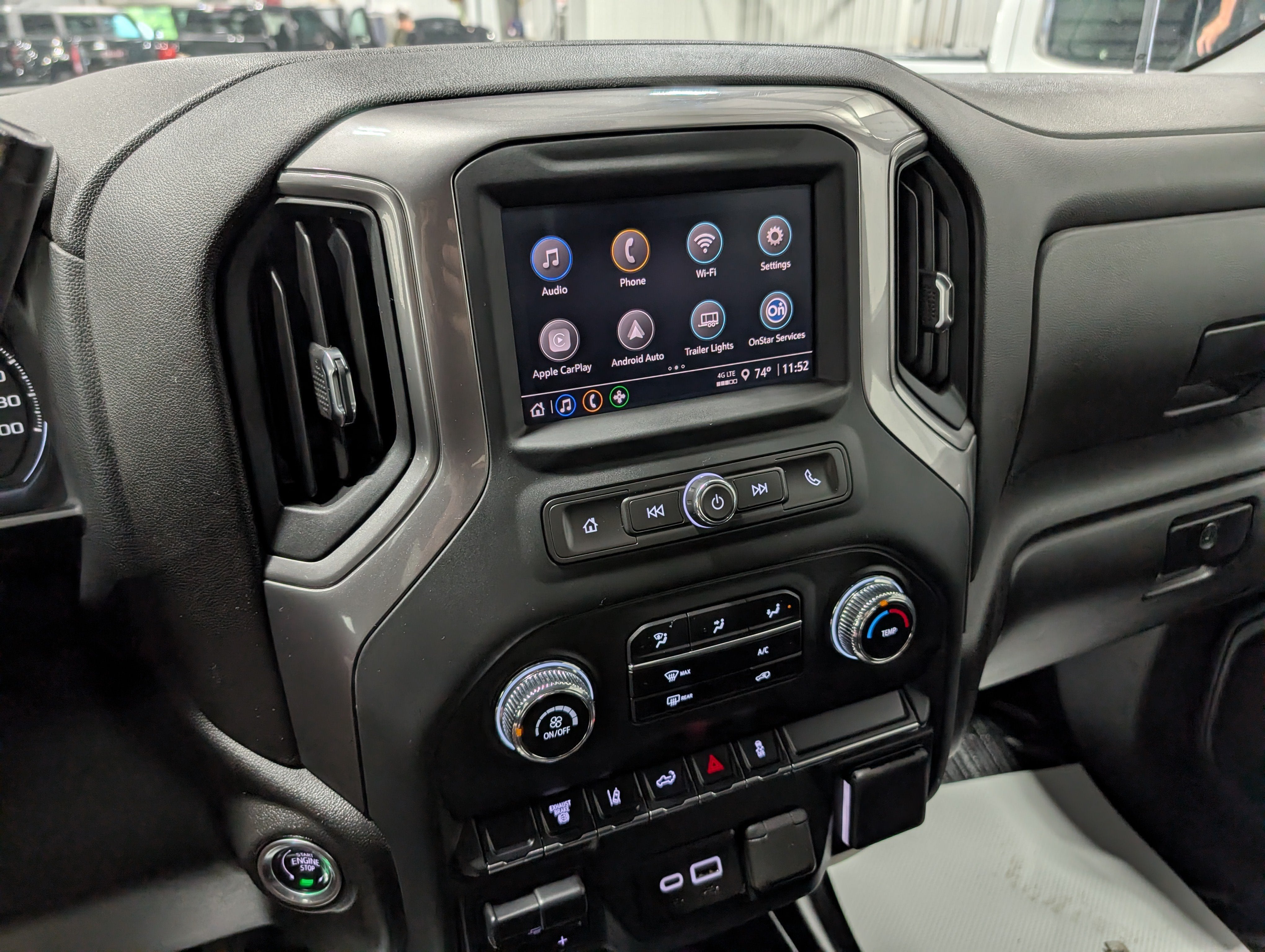 2024 GMC Sierra 2500 HD Pro