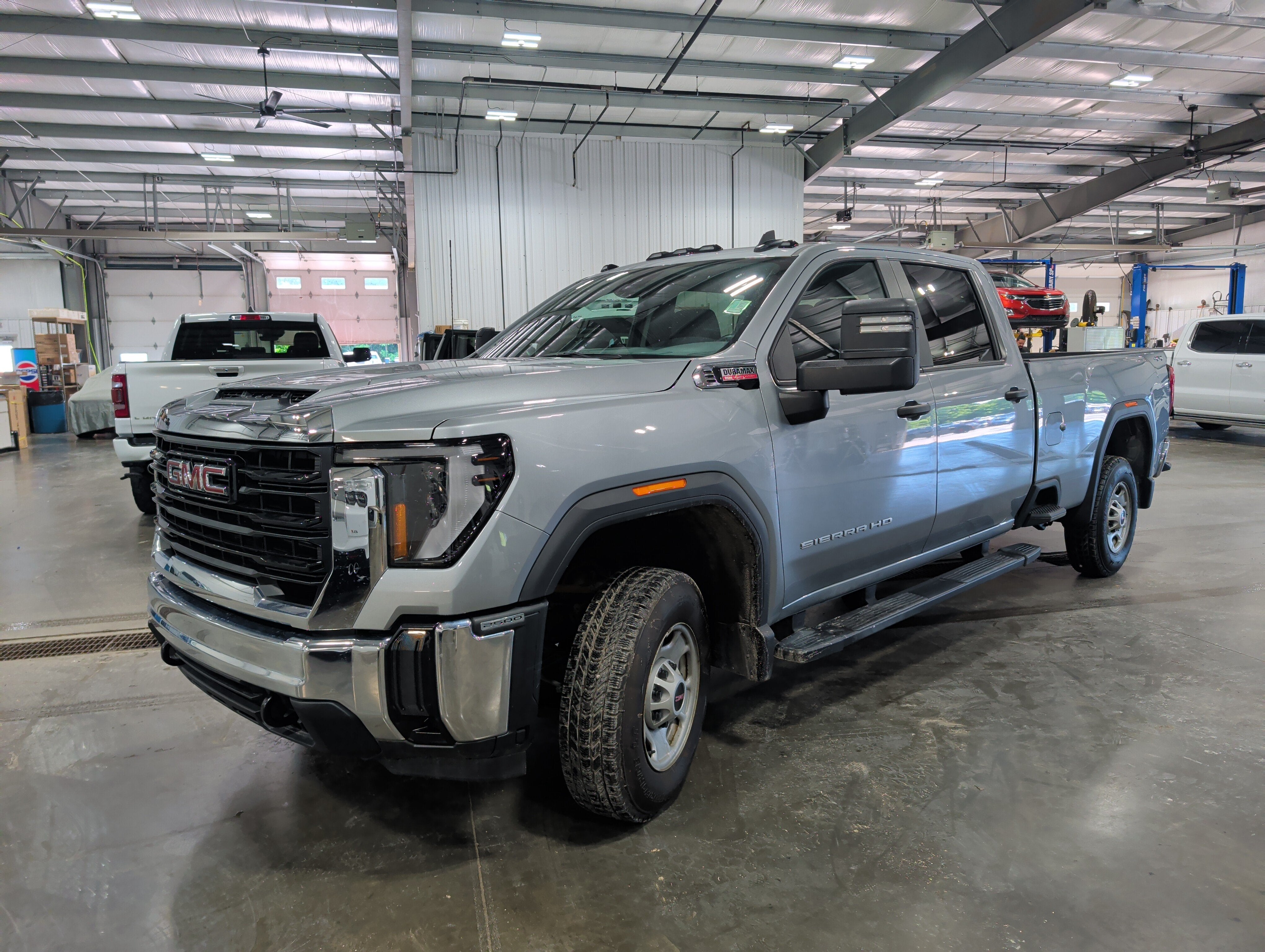 2024 GMC Sierra 2500 HD Pro