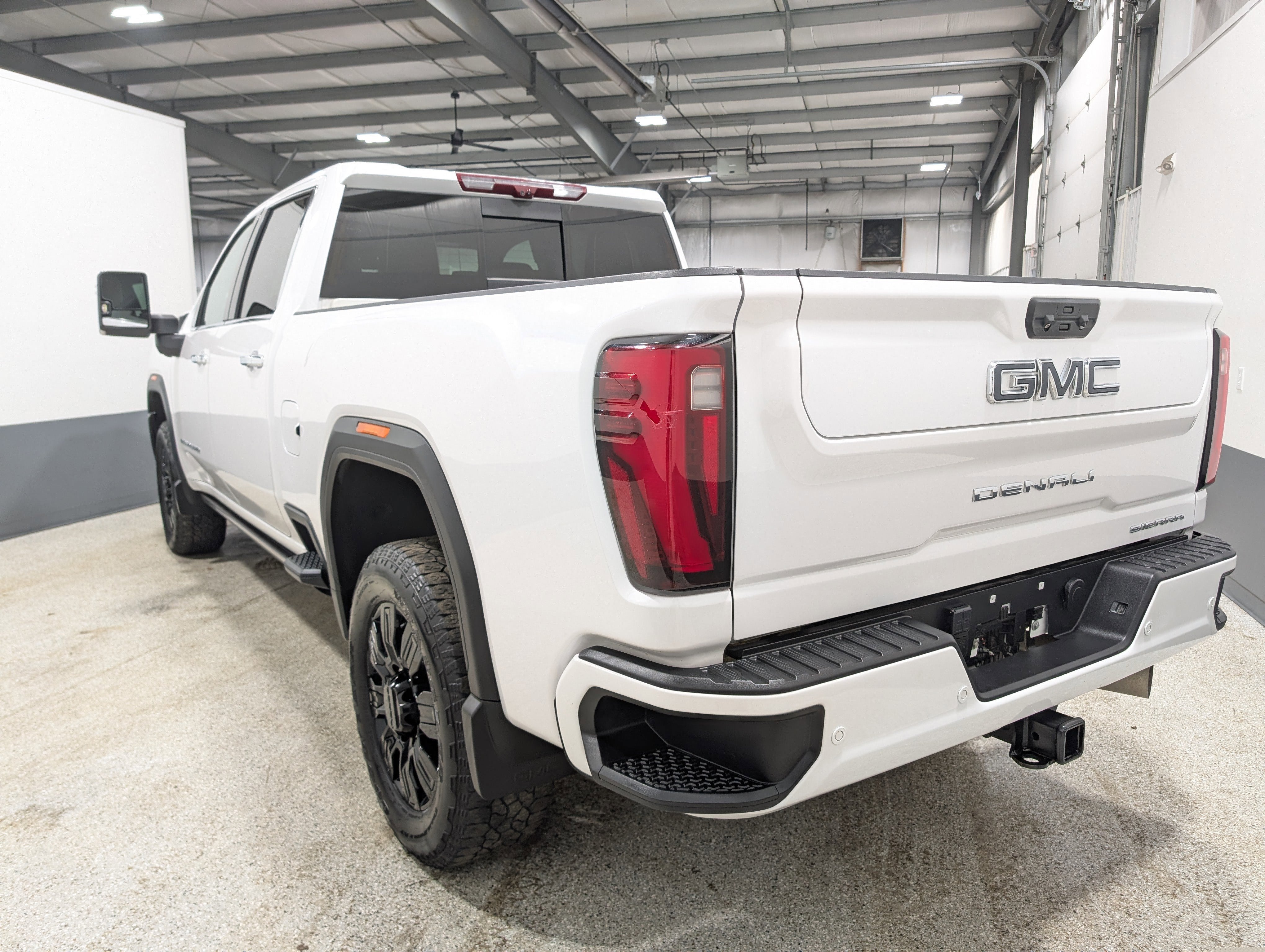 2024 GMC Sierra 2500 HD Denali Ultimate