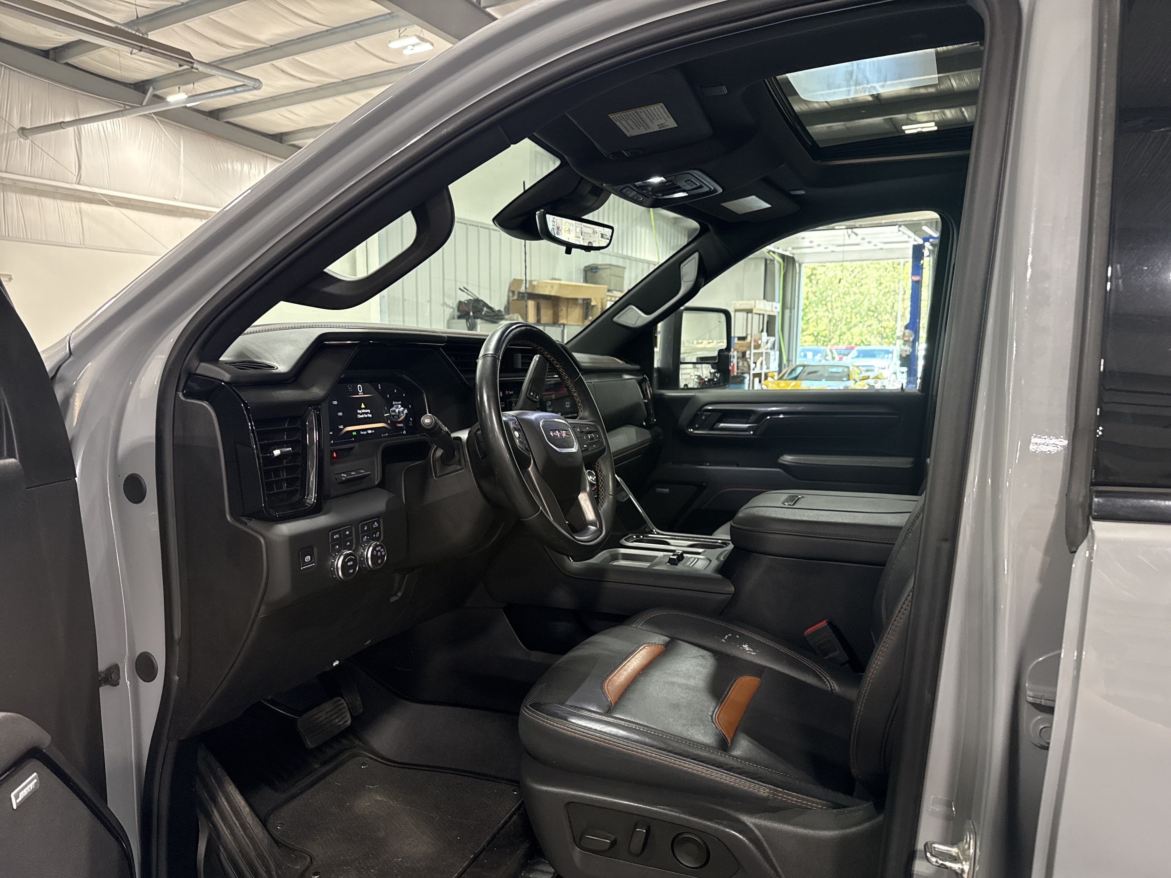 2025 GMC Sierra 2500 HD AT4