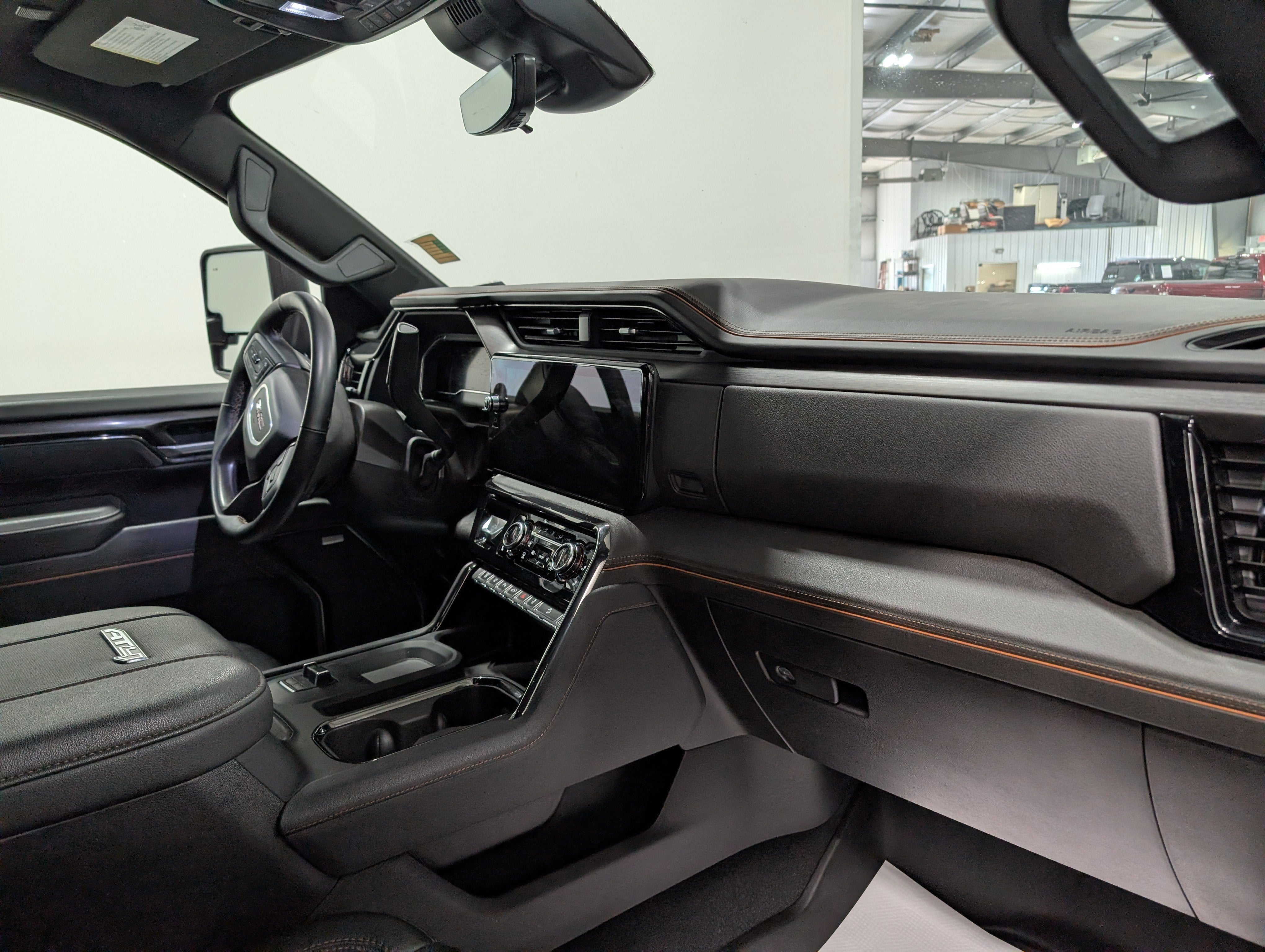 2025 GMC Sierra 2500 HD AT4