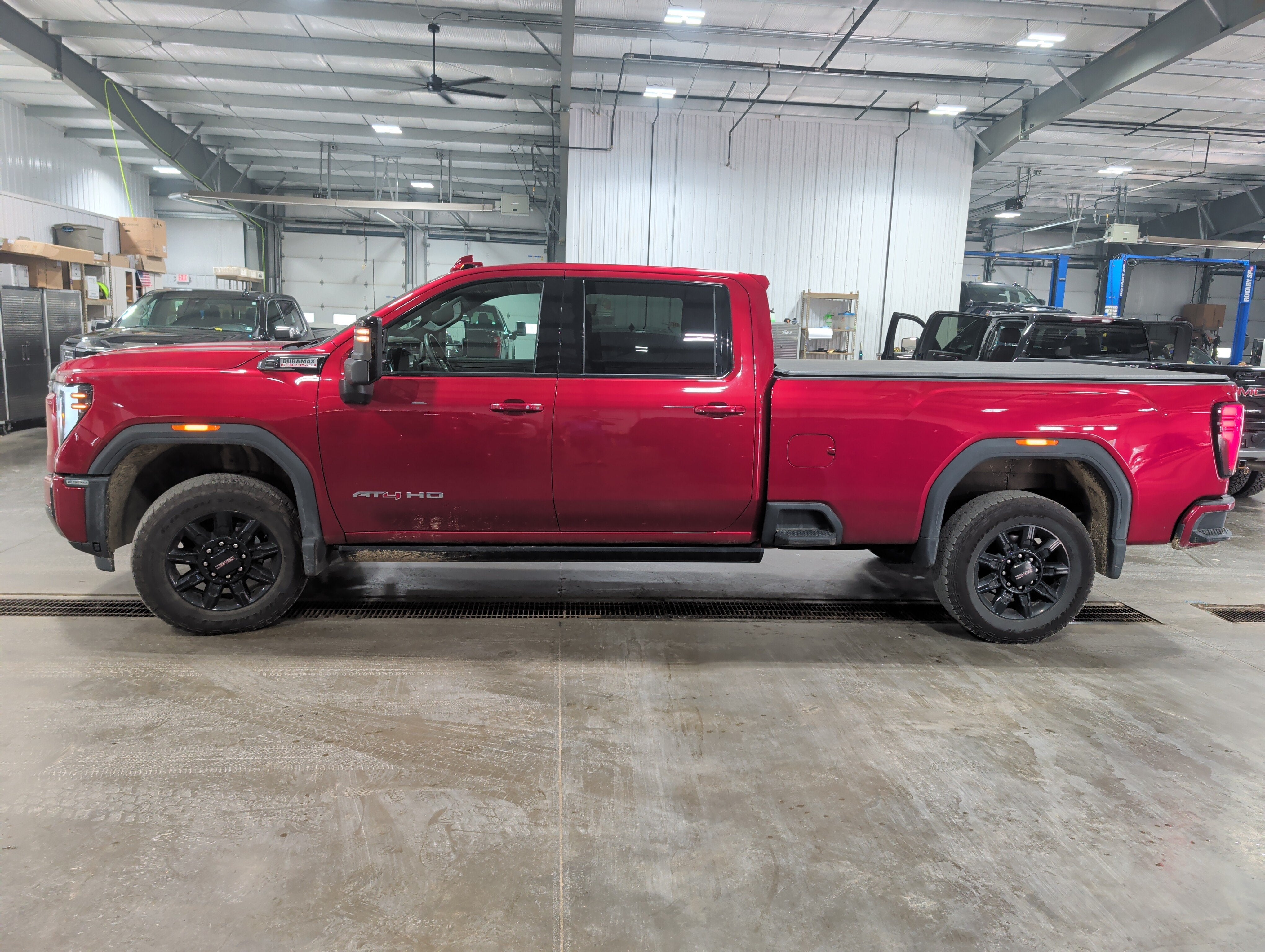 2025 GMC Sierra 2500 HD AT4