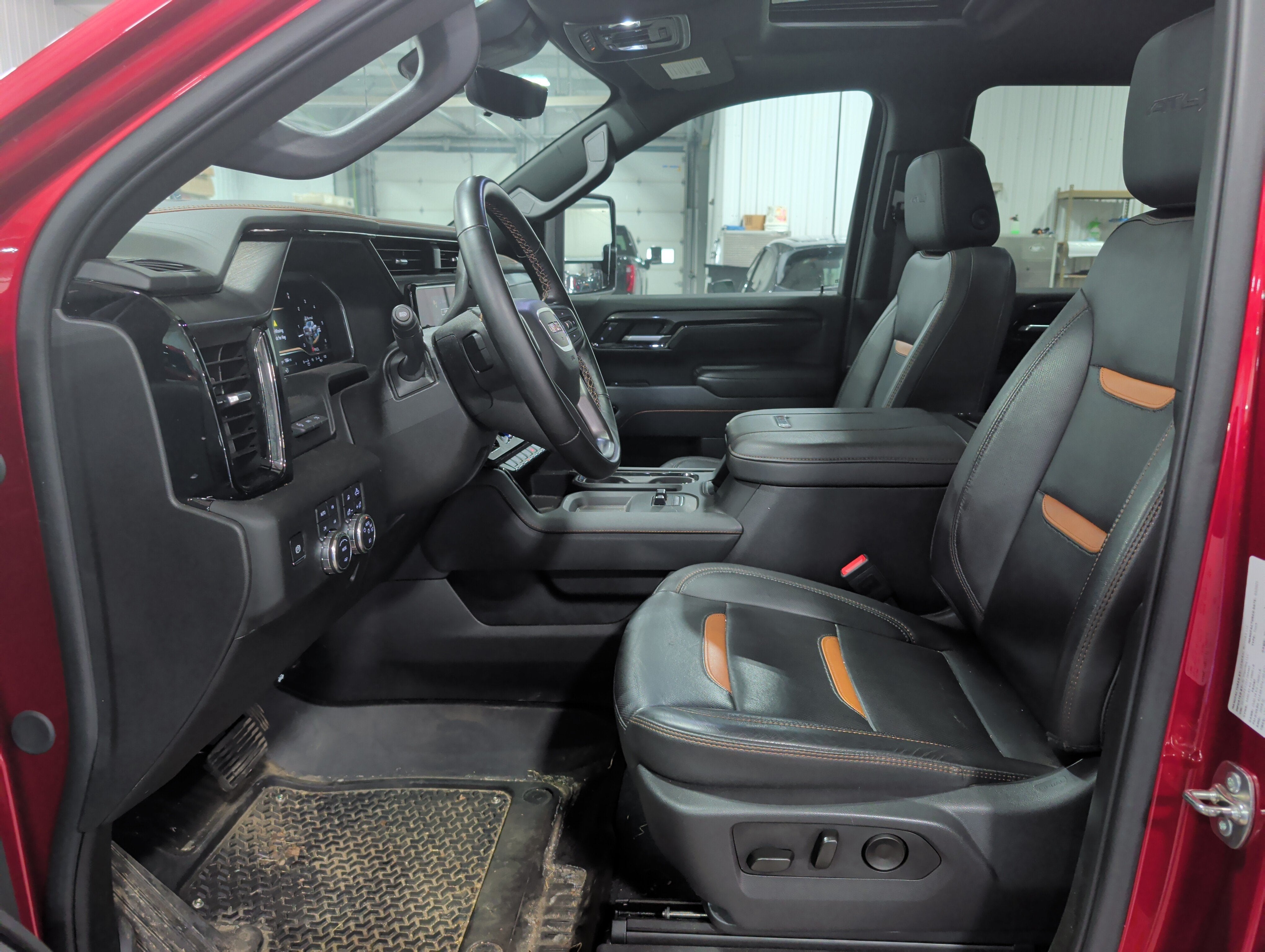 2025 GMC Sierra 2500 HD AT4