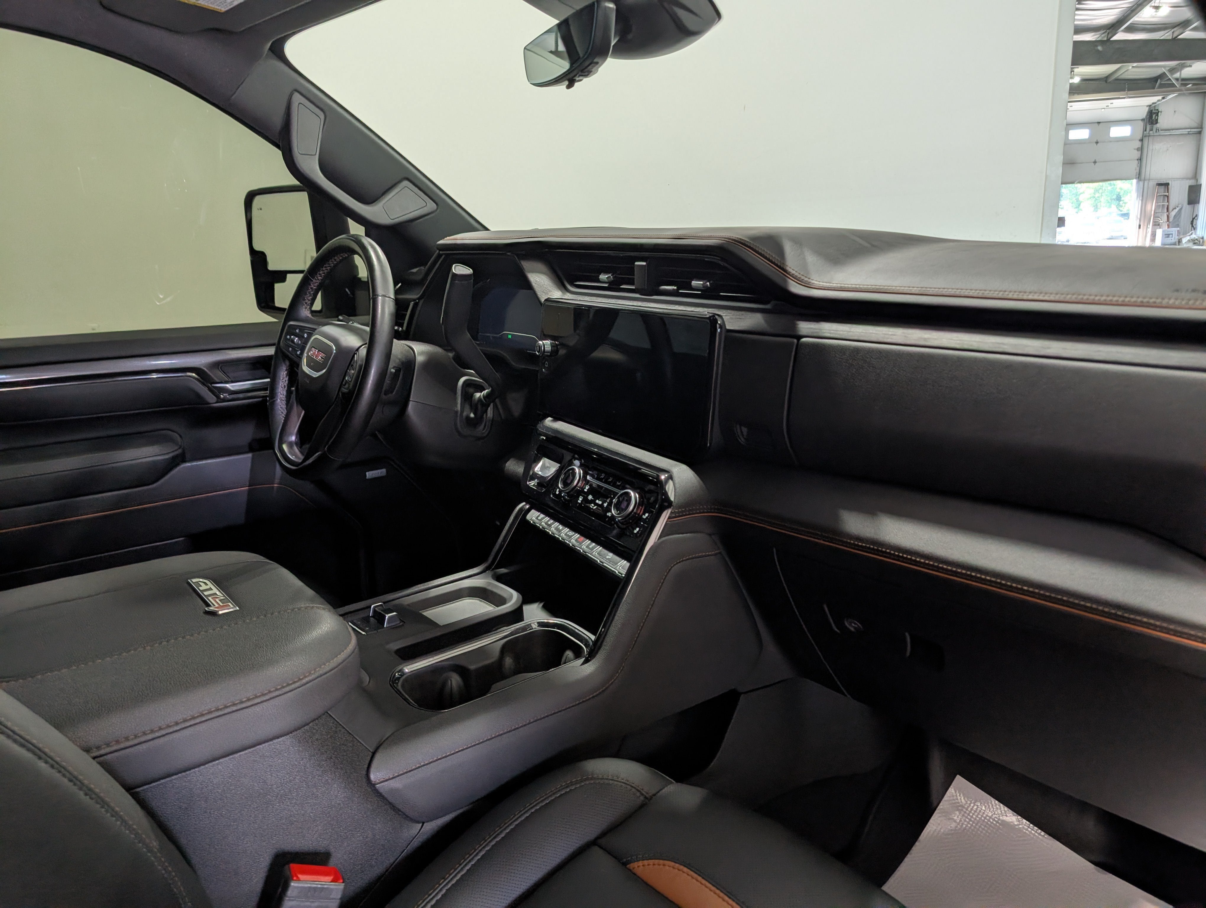 2025 GMC Sierra 2500 HD AT4