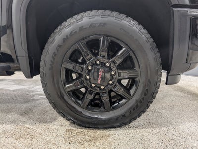 2025 GMC Sierra 2500 HD AT4