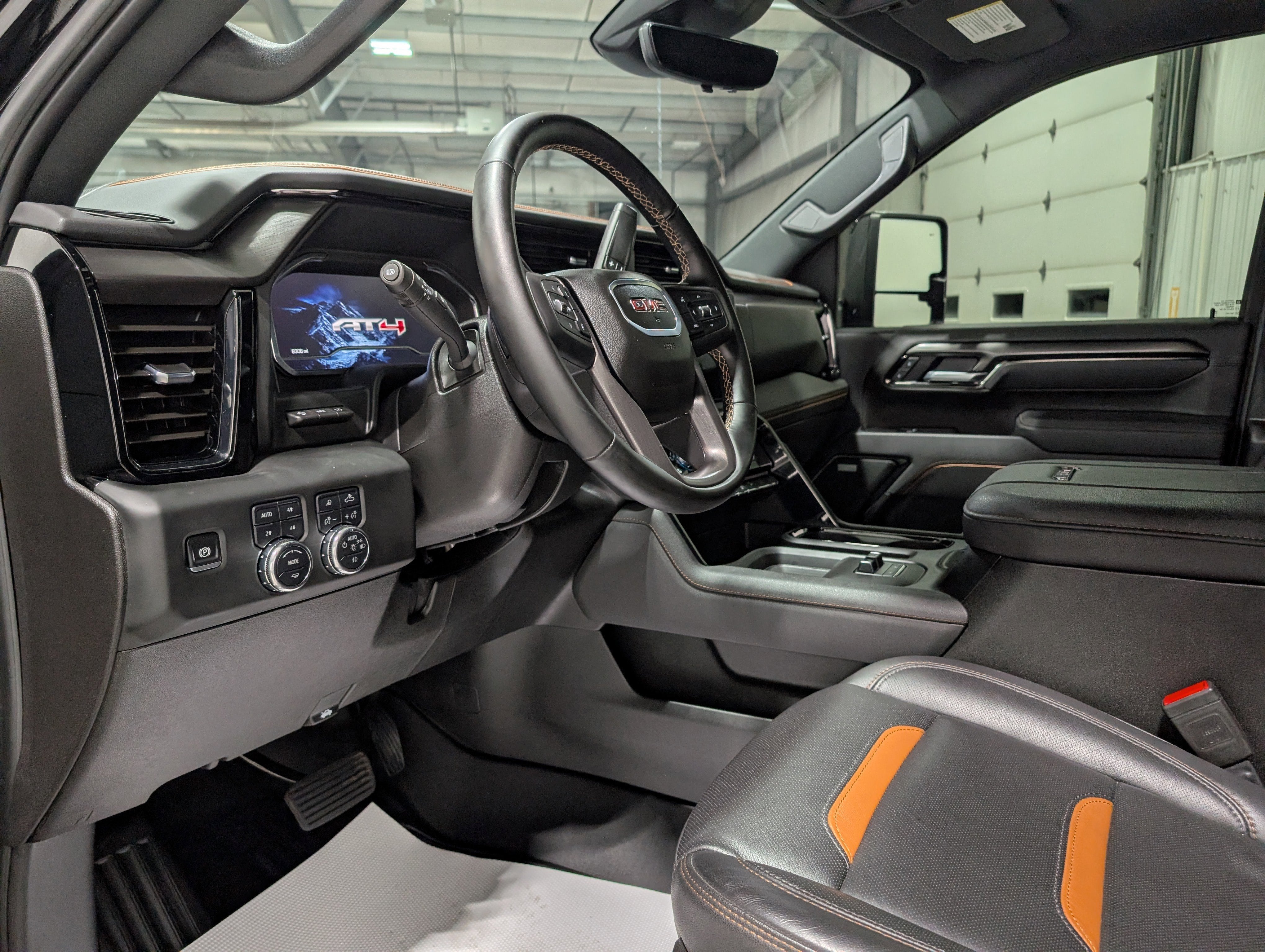 2025 GMC Sierra 2500 HD AT4