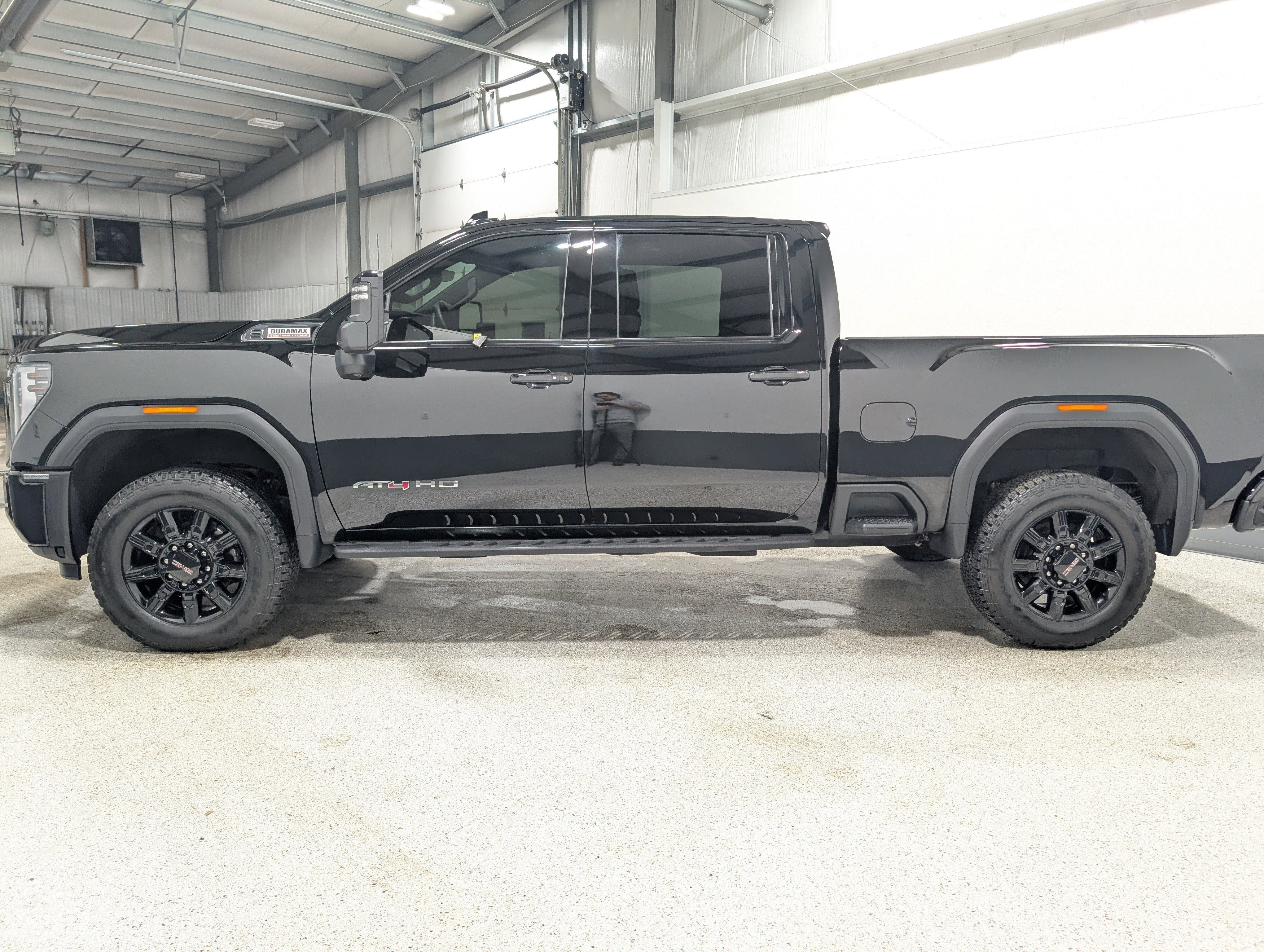 2025 GMC Sierra 2500 HD AT4