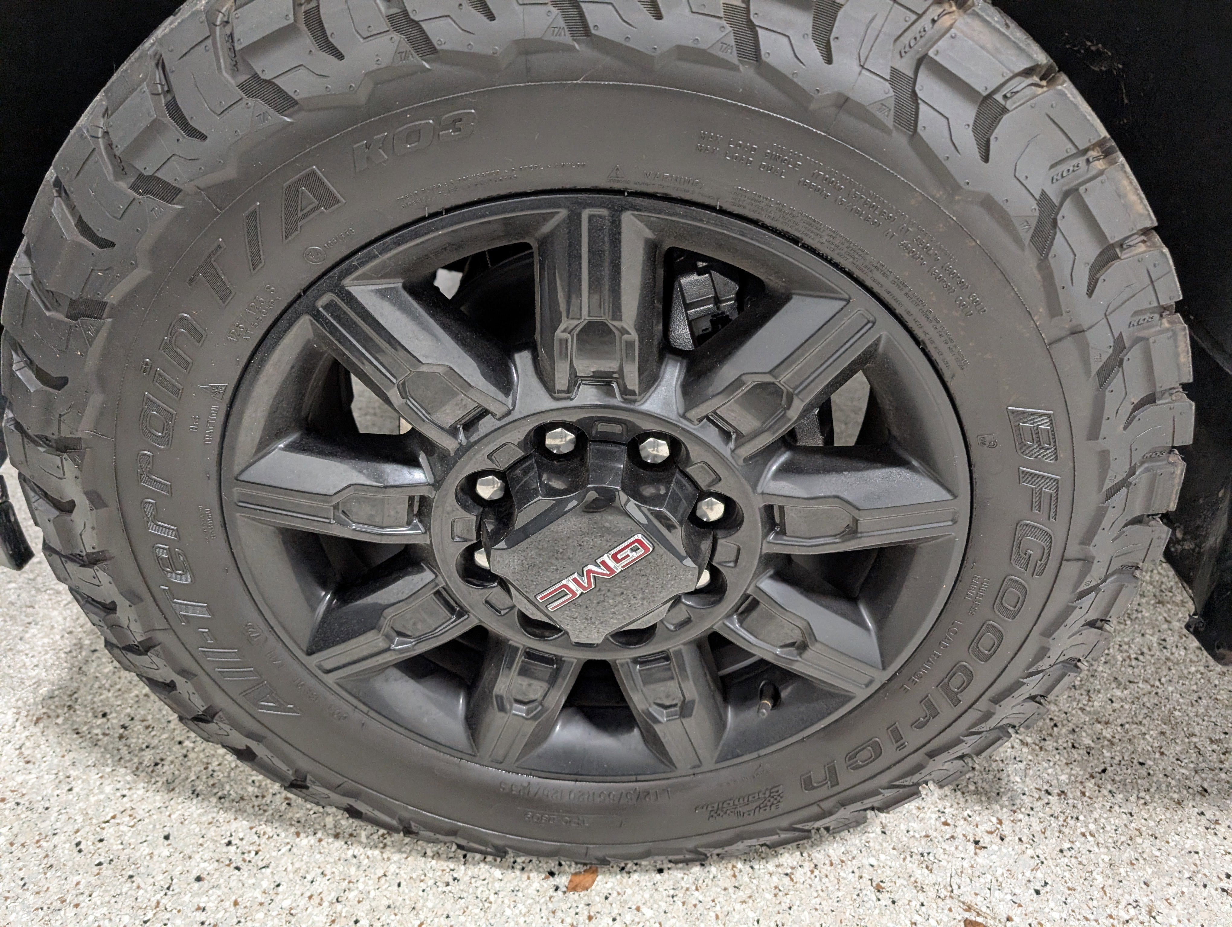 2025 GMC Sierra 2500 HD AT4