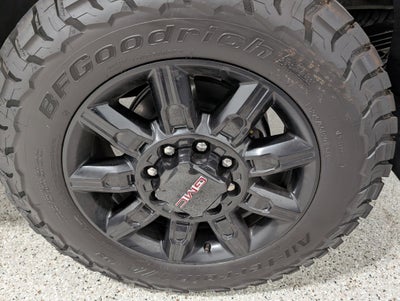 2025 GMC Sierra 2500 HD AT4