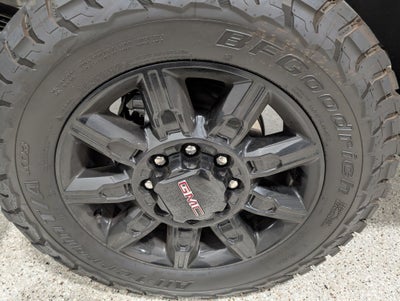 2025 GMC Sierra 2500 HD AT4