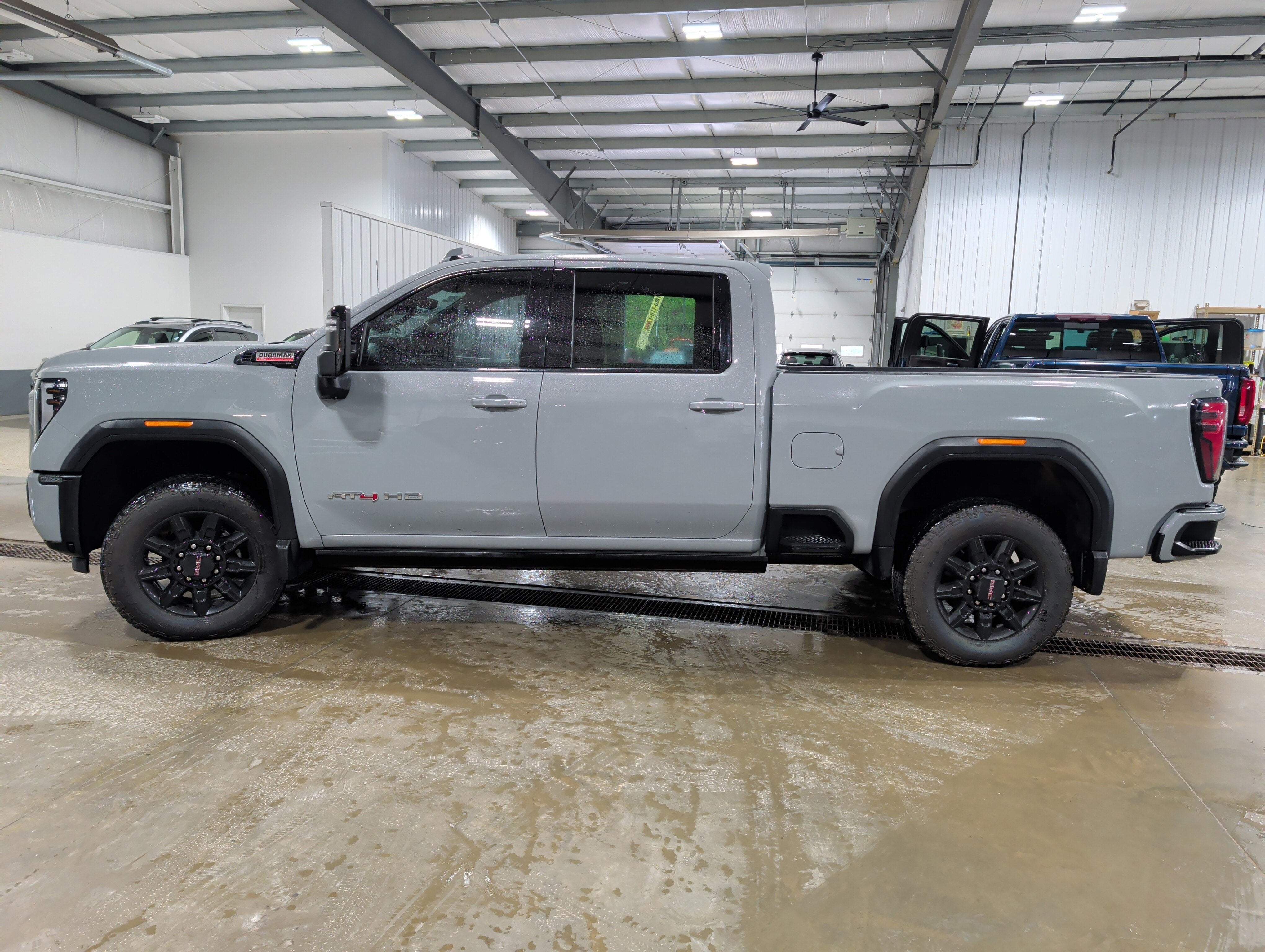 2024 GMC Sierra 2500 HD AT4