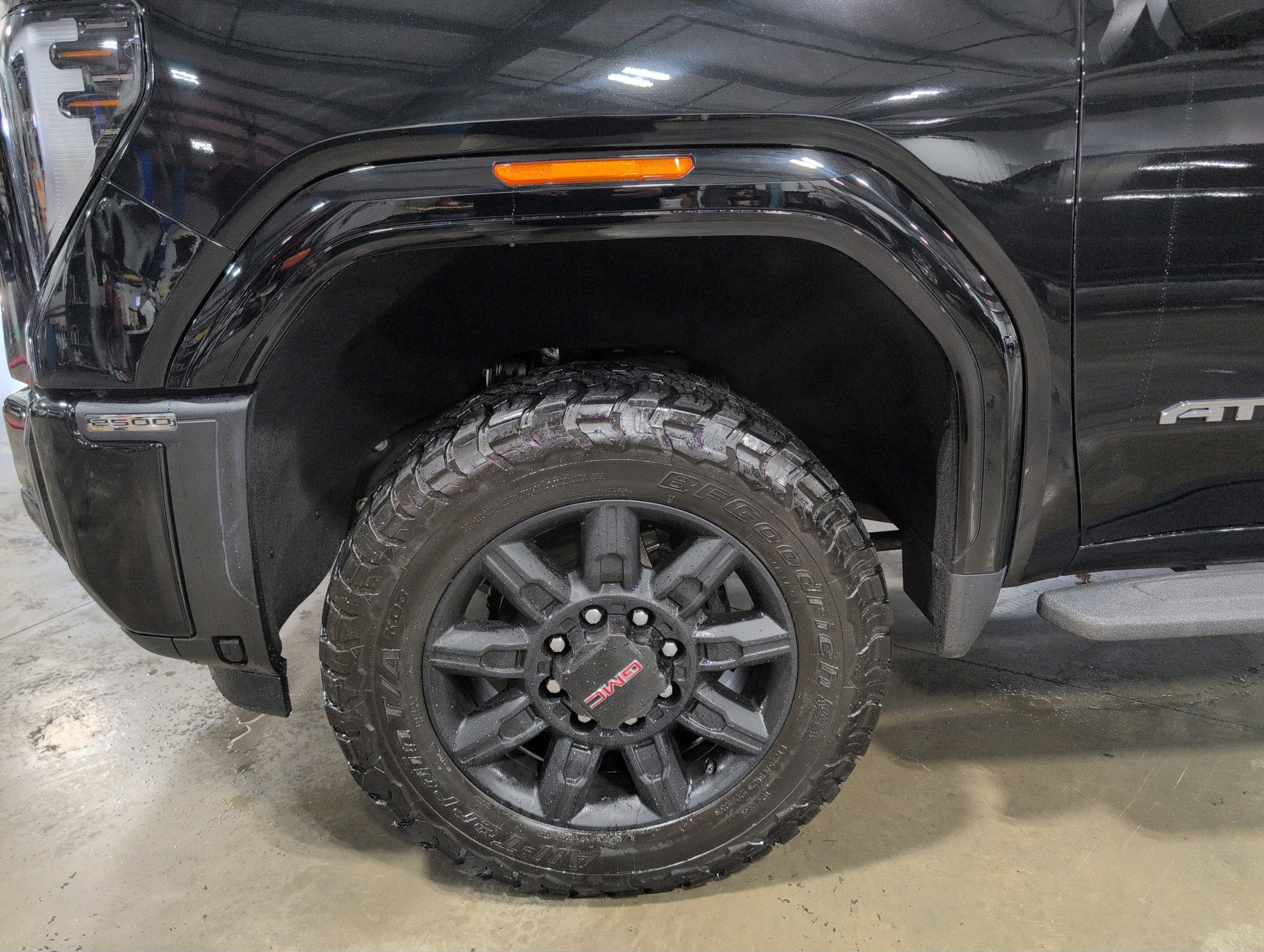 2024 GMC Sierra 2500 HD AT4