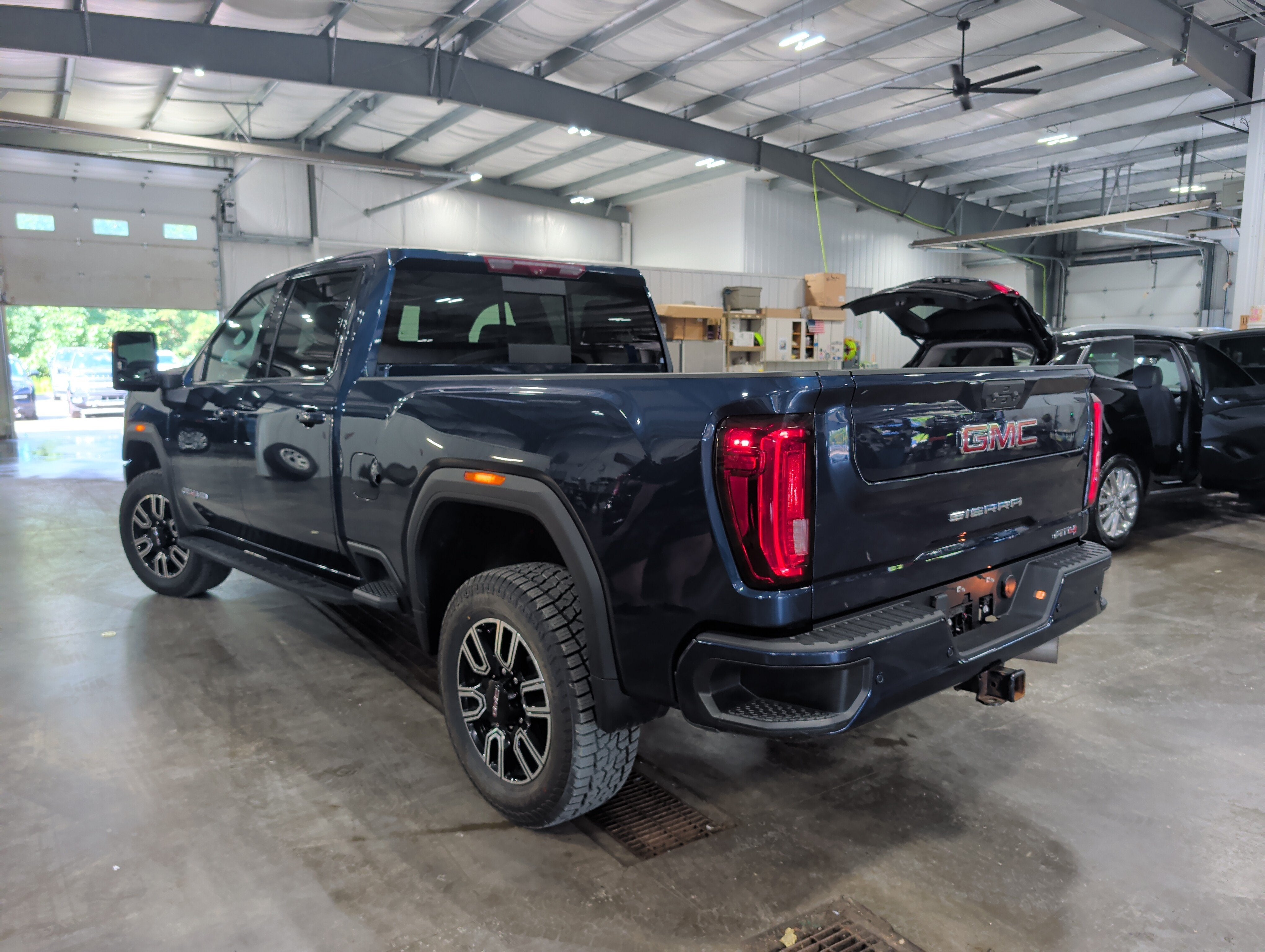 2023 GMC Sierra 2500 HD AT4