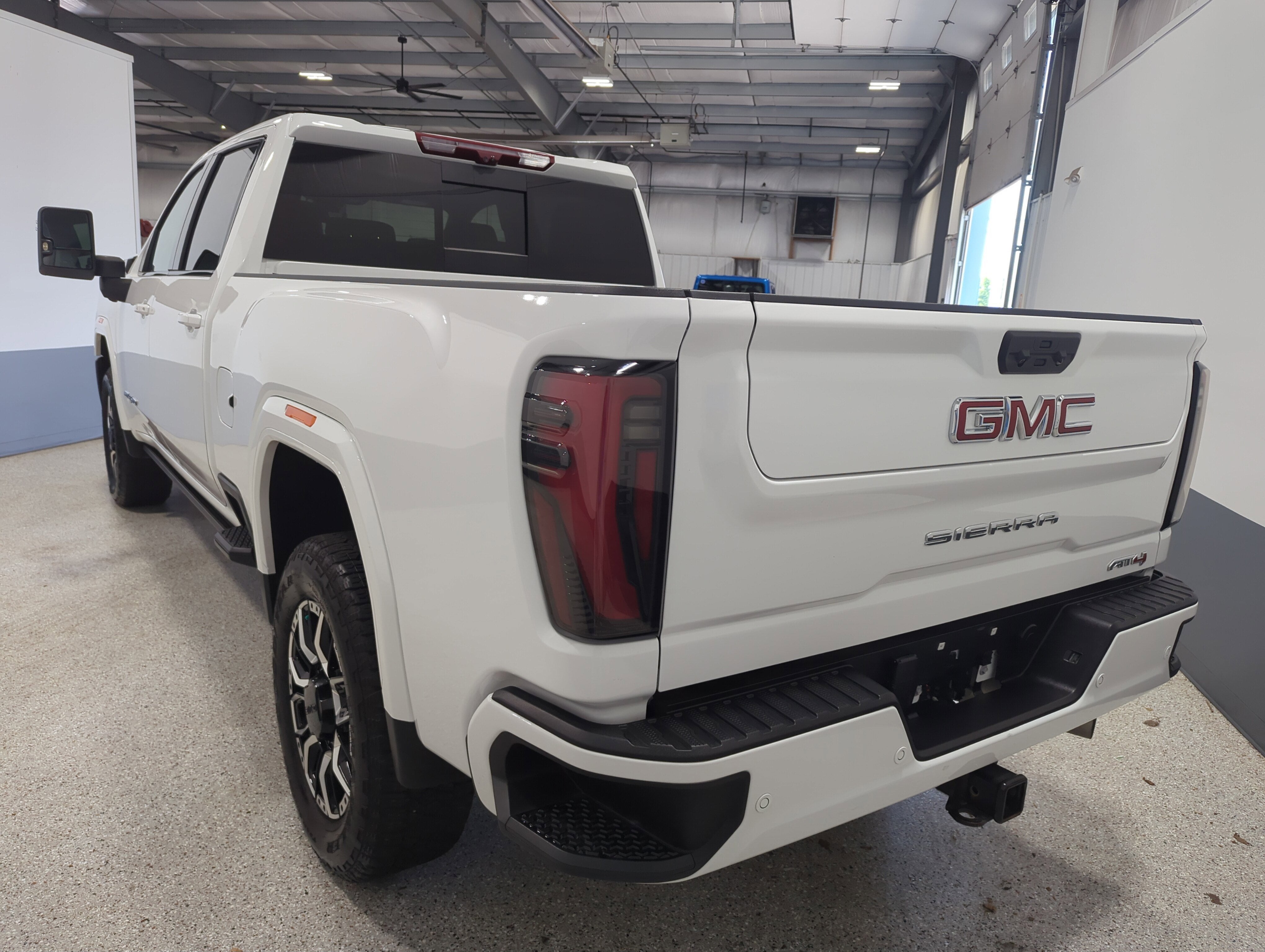 2024 GMC Sierra 2500 HD AT4