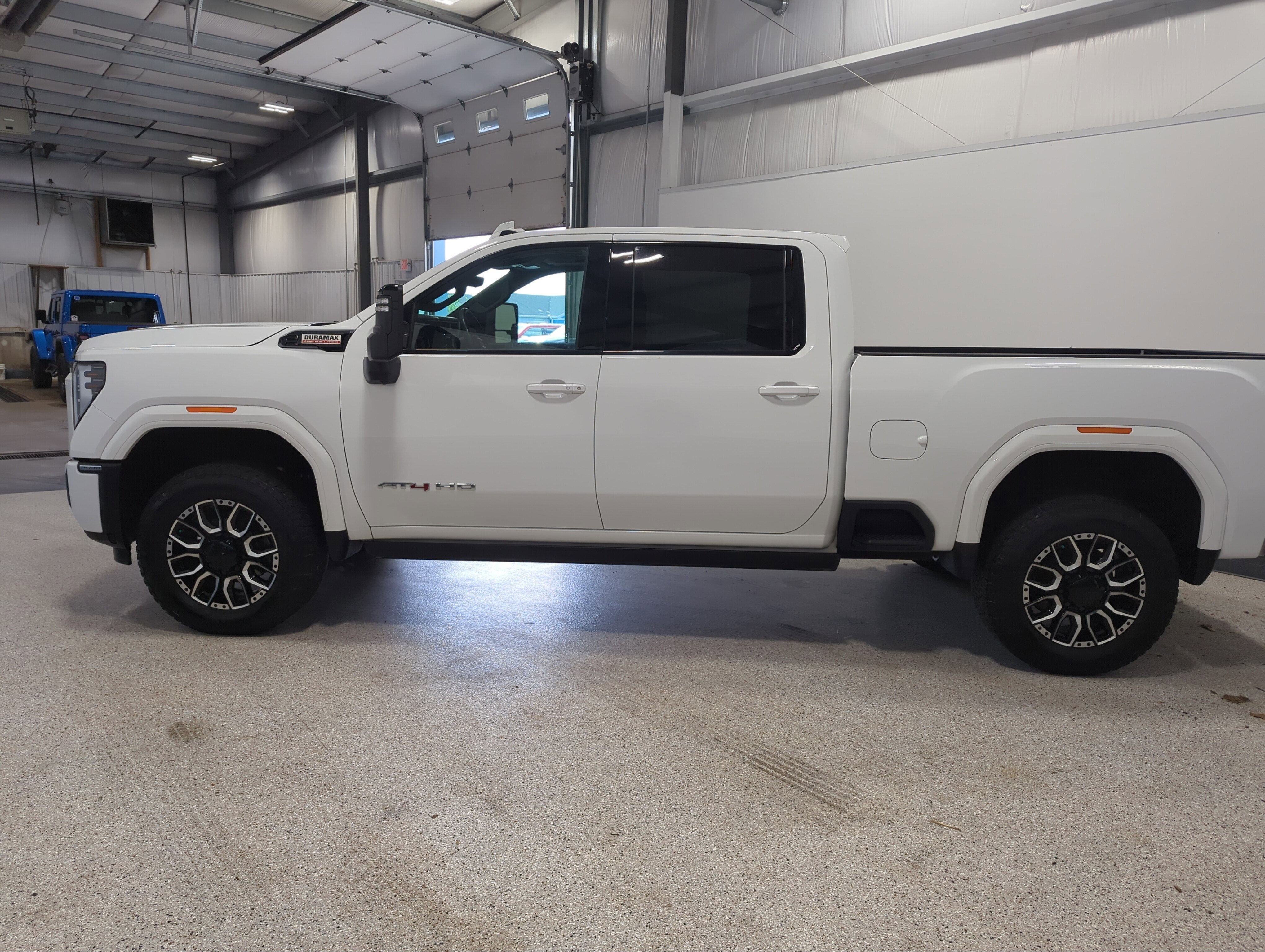 2024 GMC Sierra 2500 HD AT4