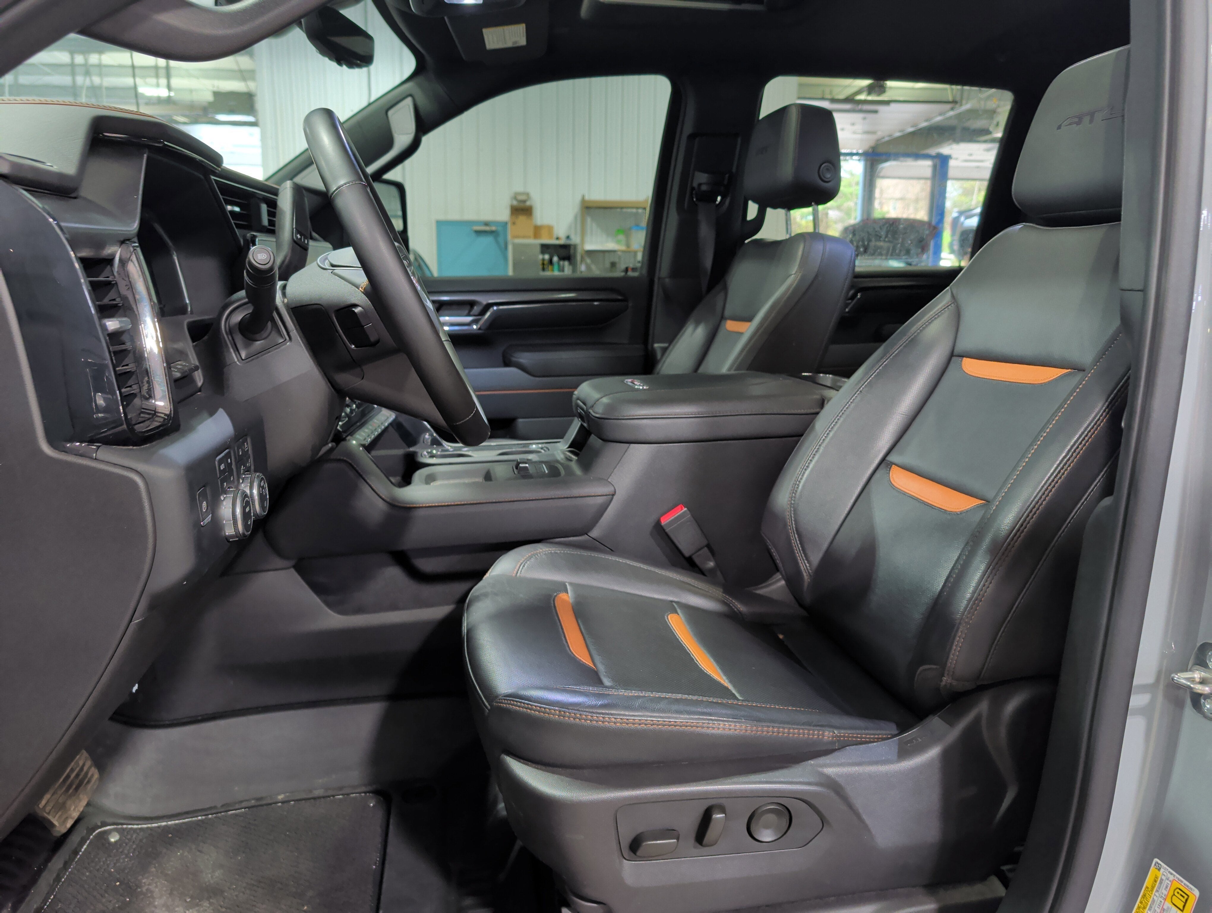 2024 GMC Sierra 2500 HD AT4