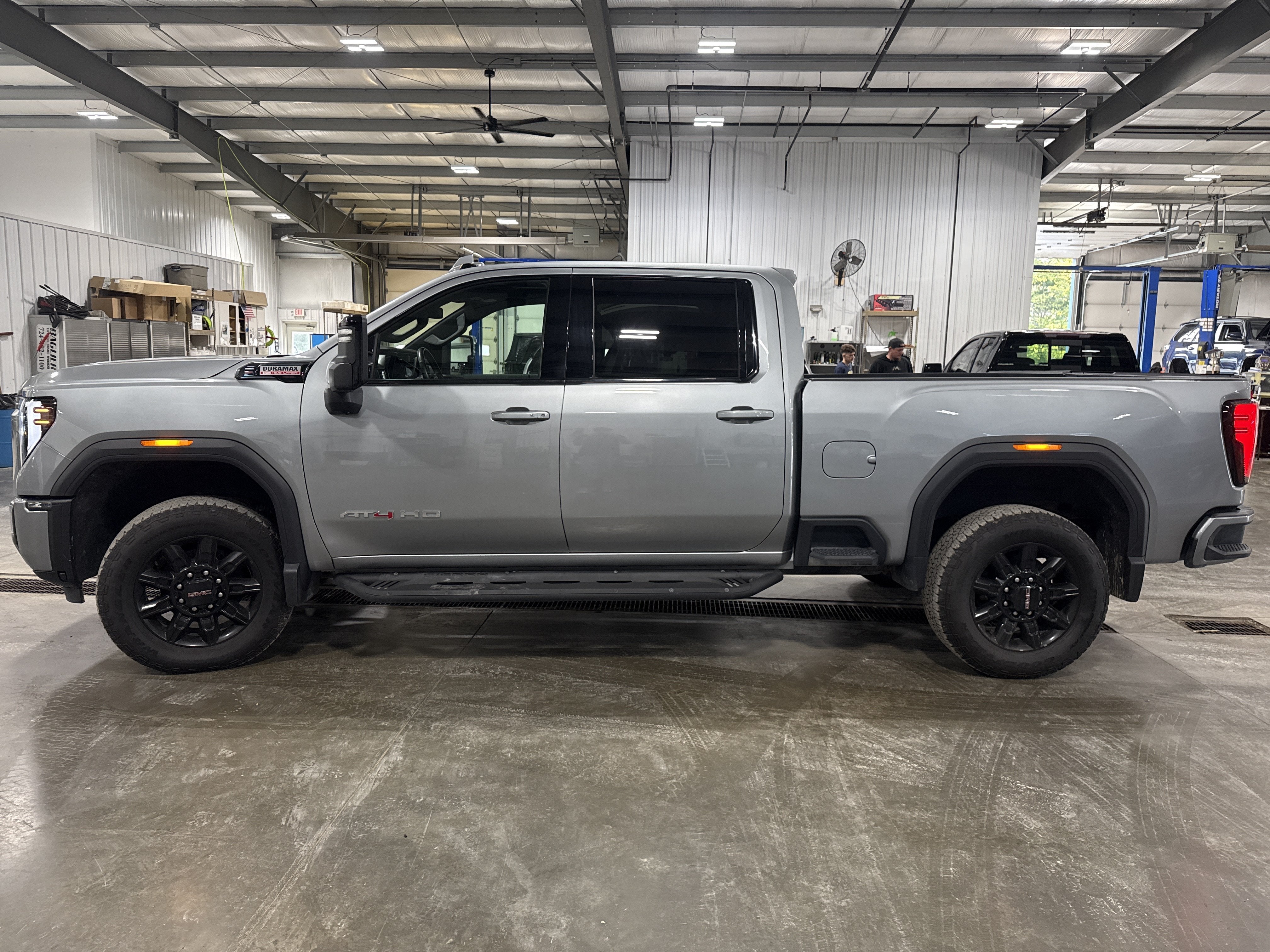 2024 GMC Sierra 2500 HD AT4