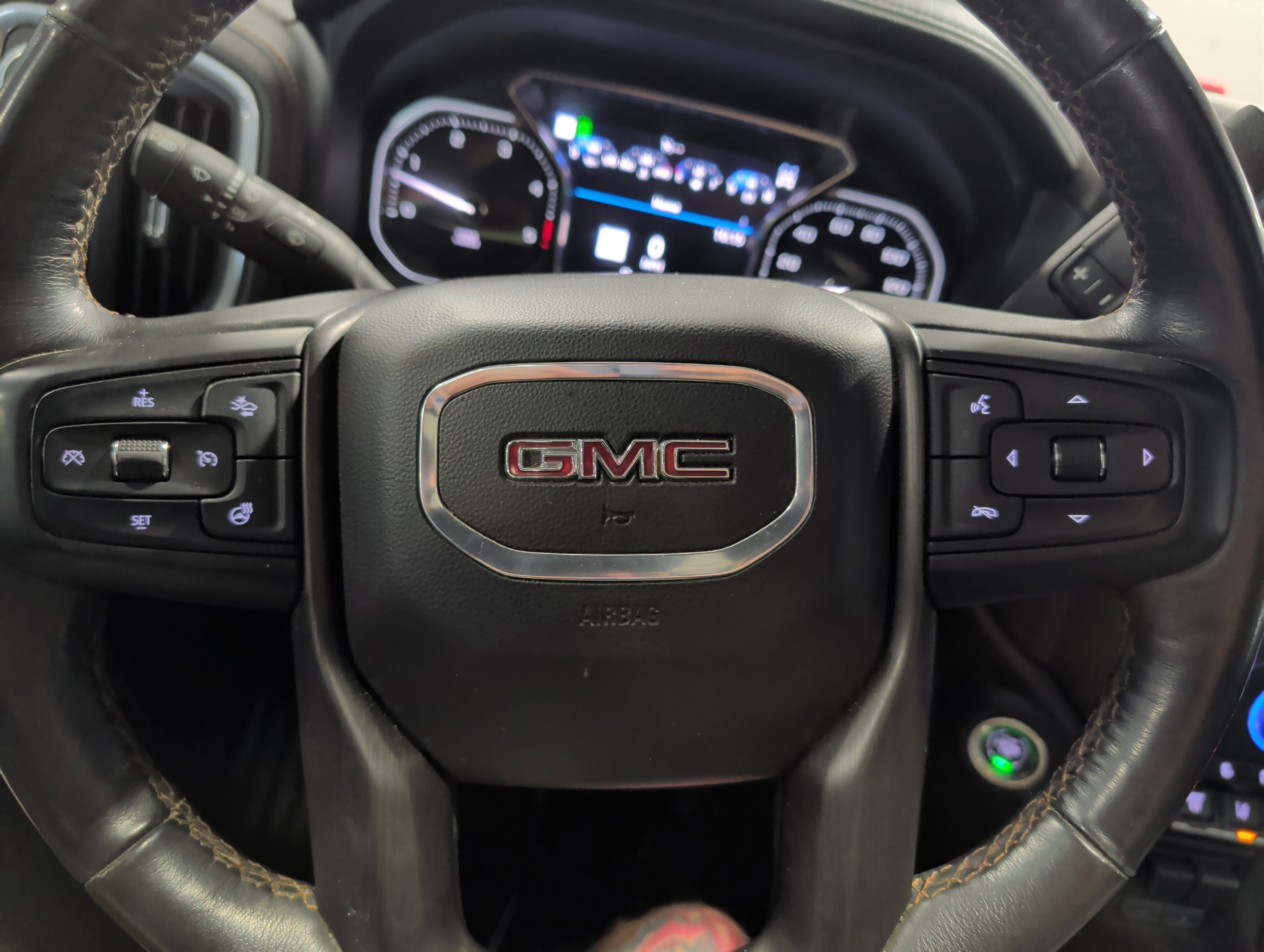 2022 GMC Sierra 2500 HD AT4