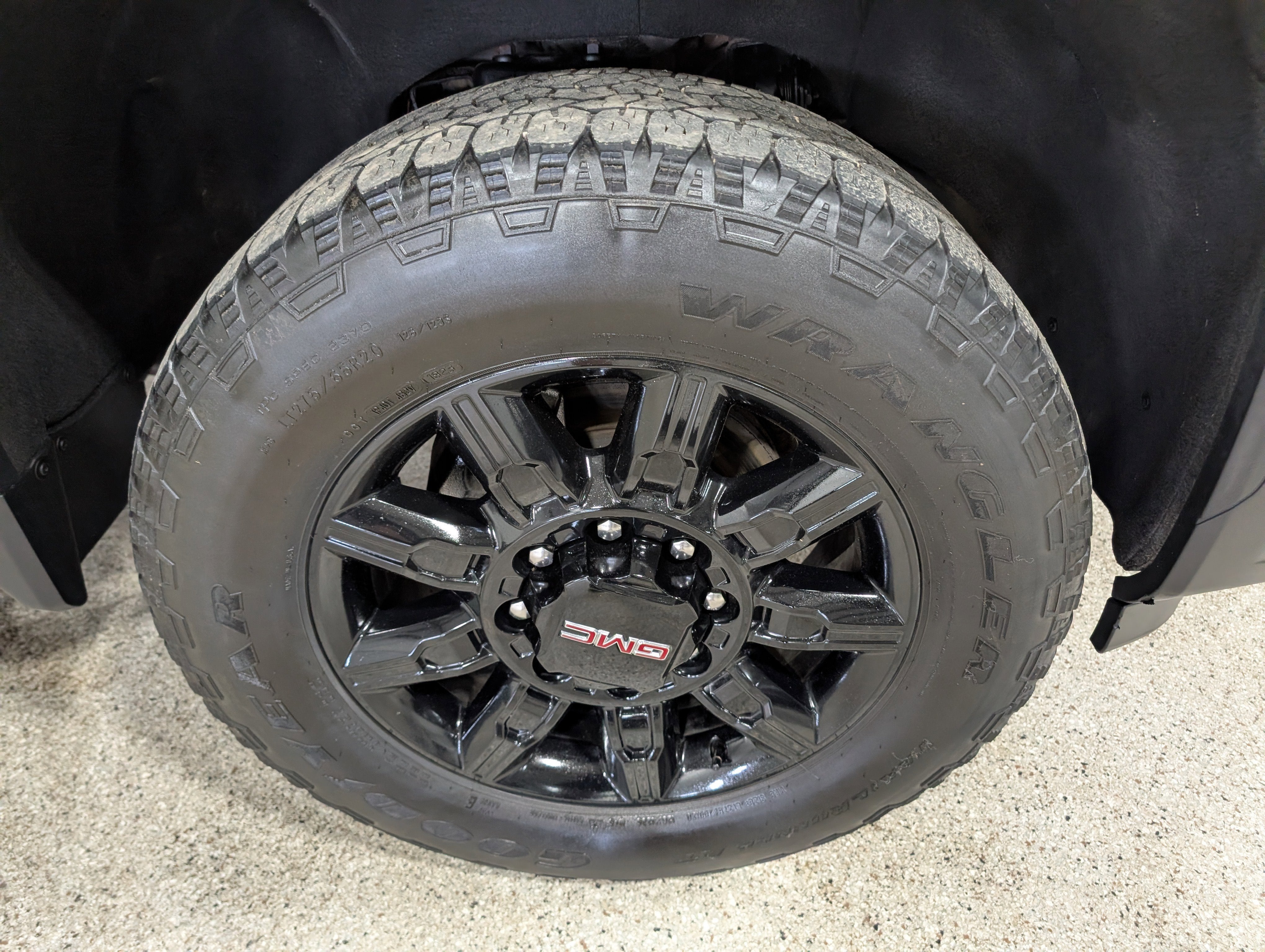 2024 GMC Sierra 2500 HD AT4