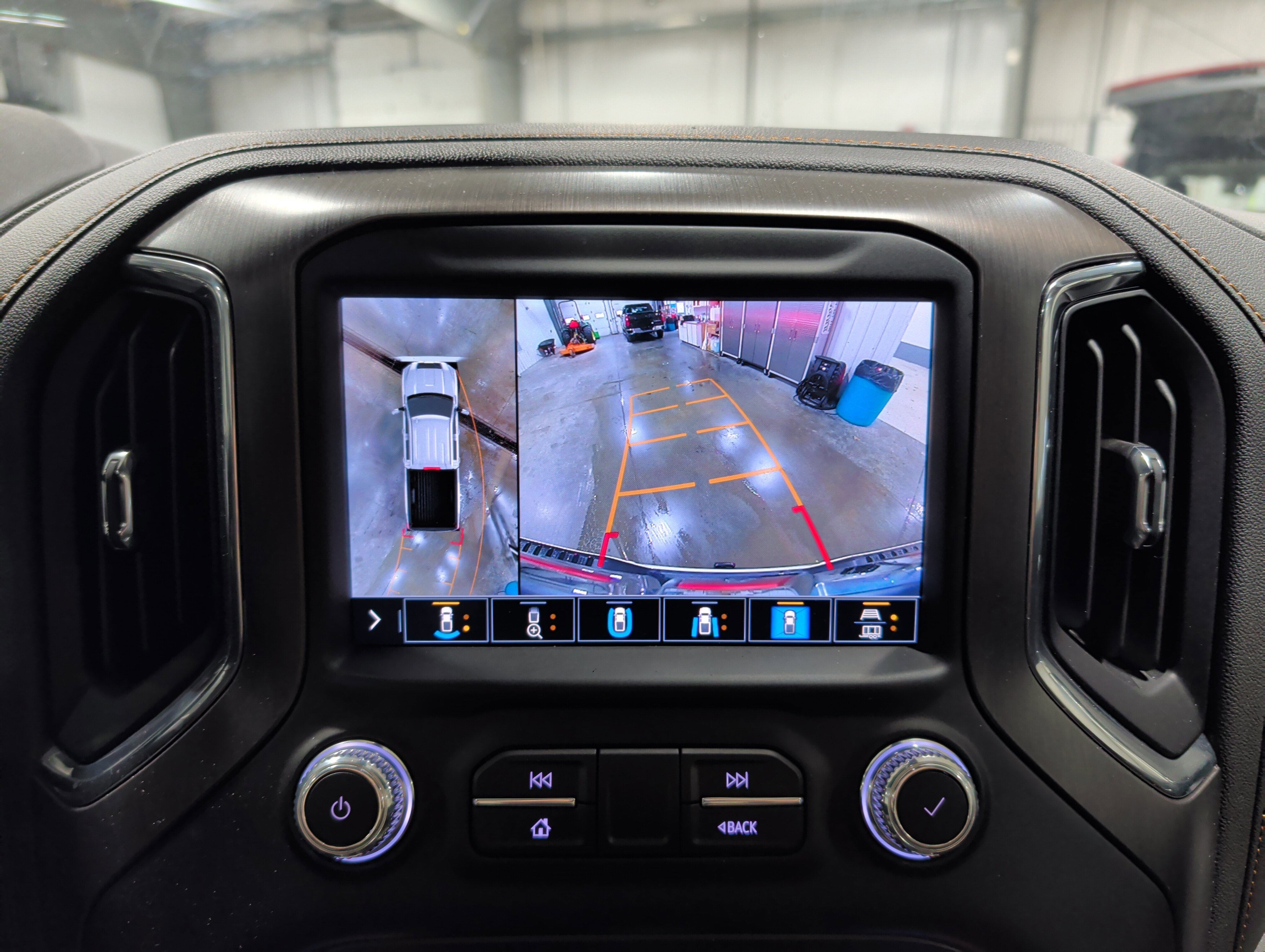 2023 GMC Sierra 2500 HD AT4