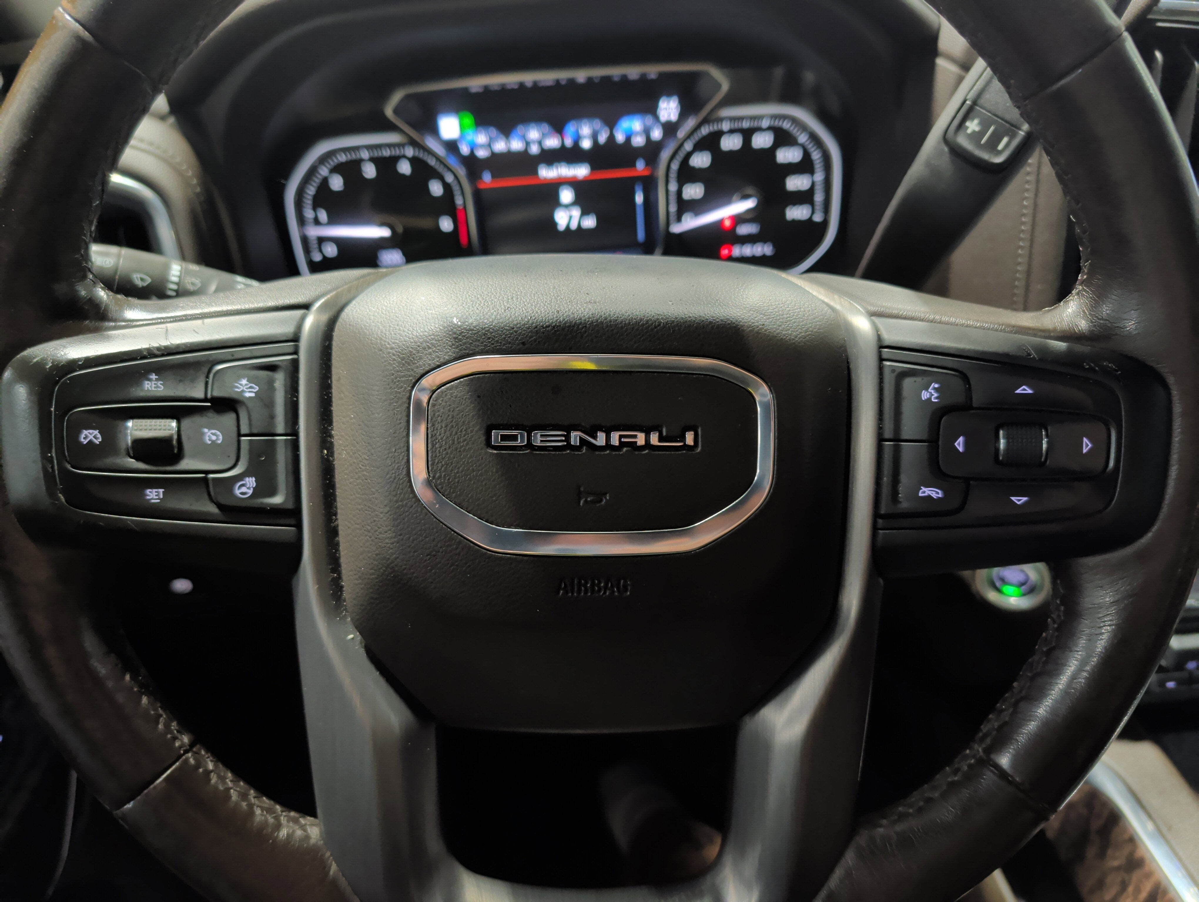 2023 GMC Sierra 2500 HD Denali