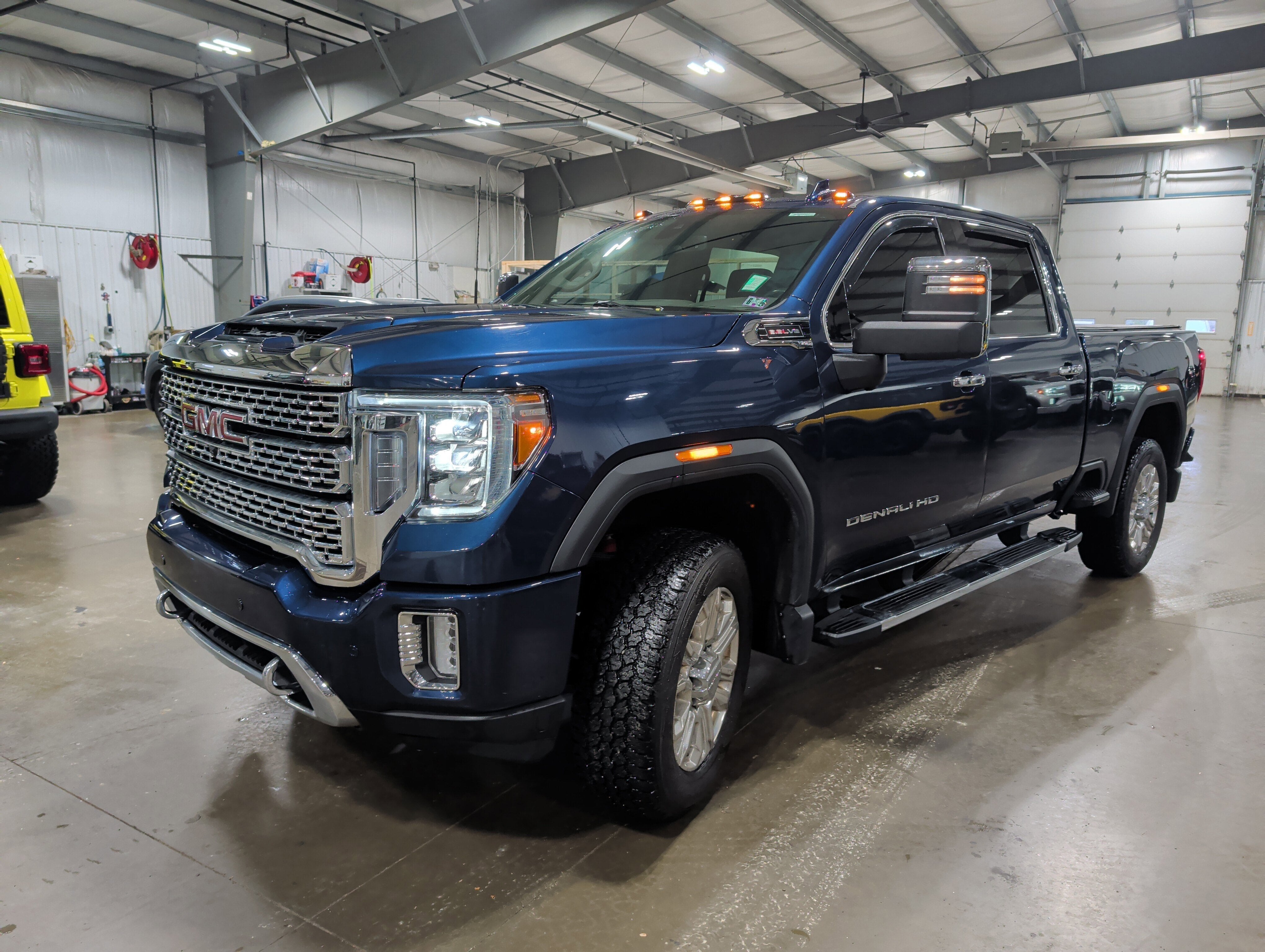 2023 GMC Sierra 2500 HD Denali