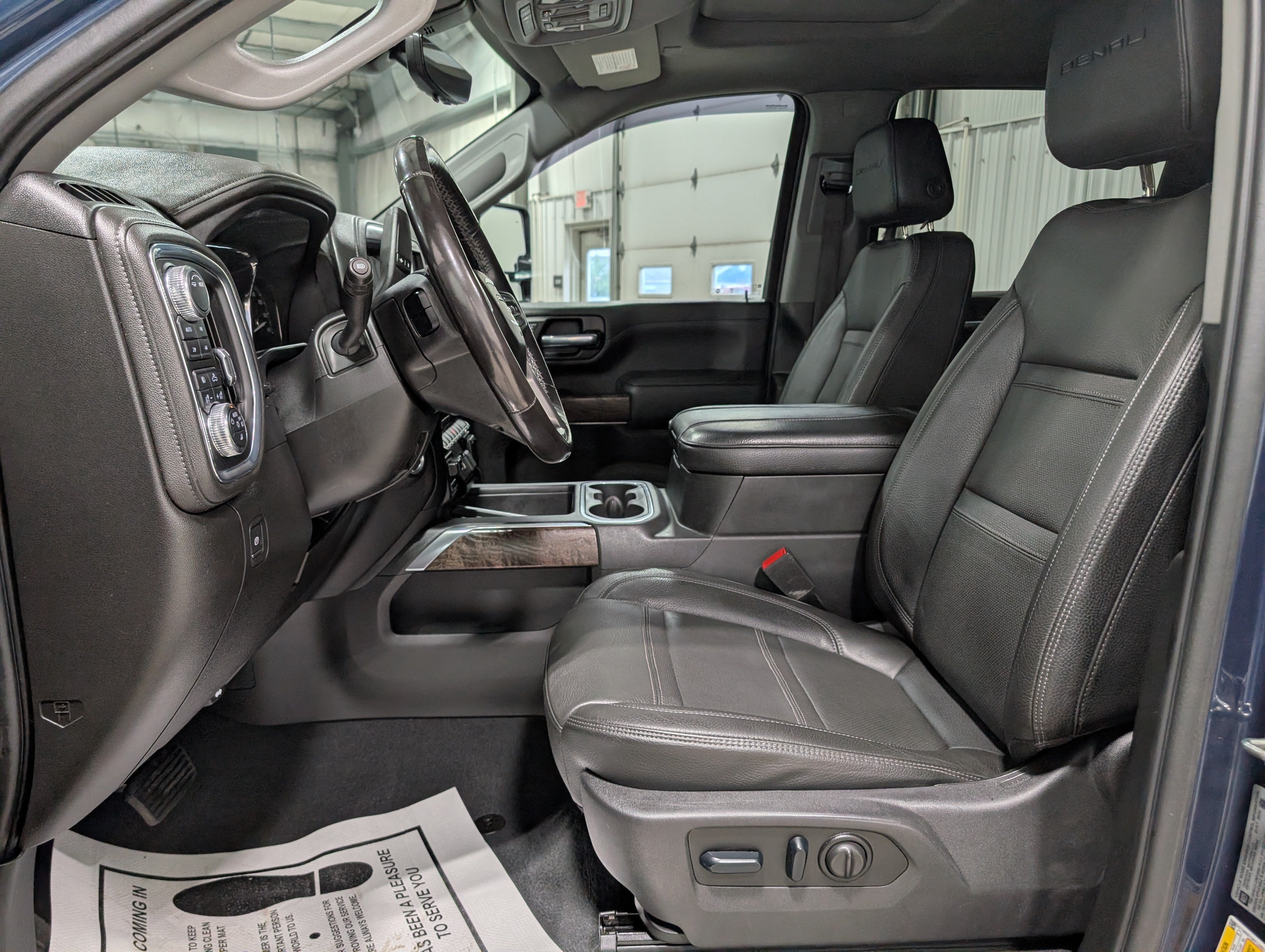 2023 GMC Sierra 2500 HD Denali