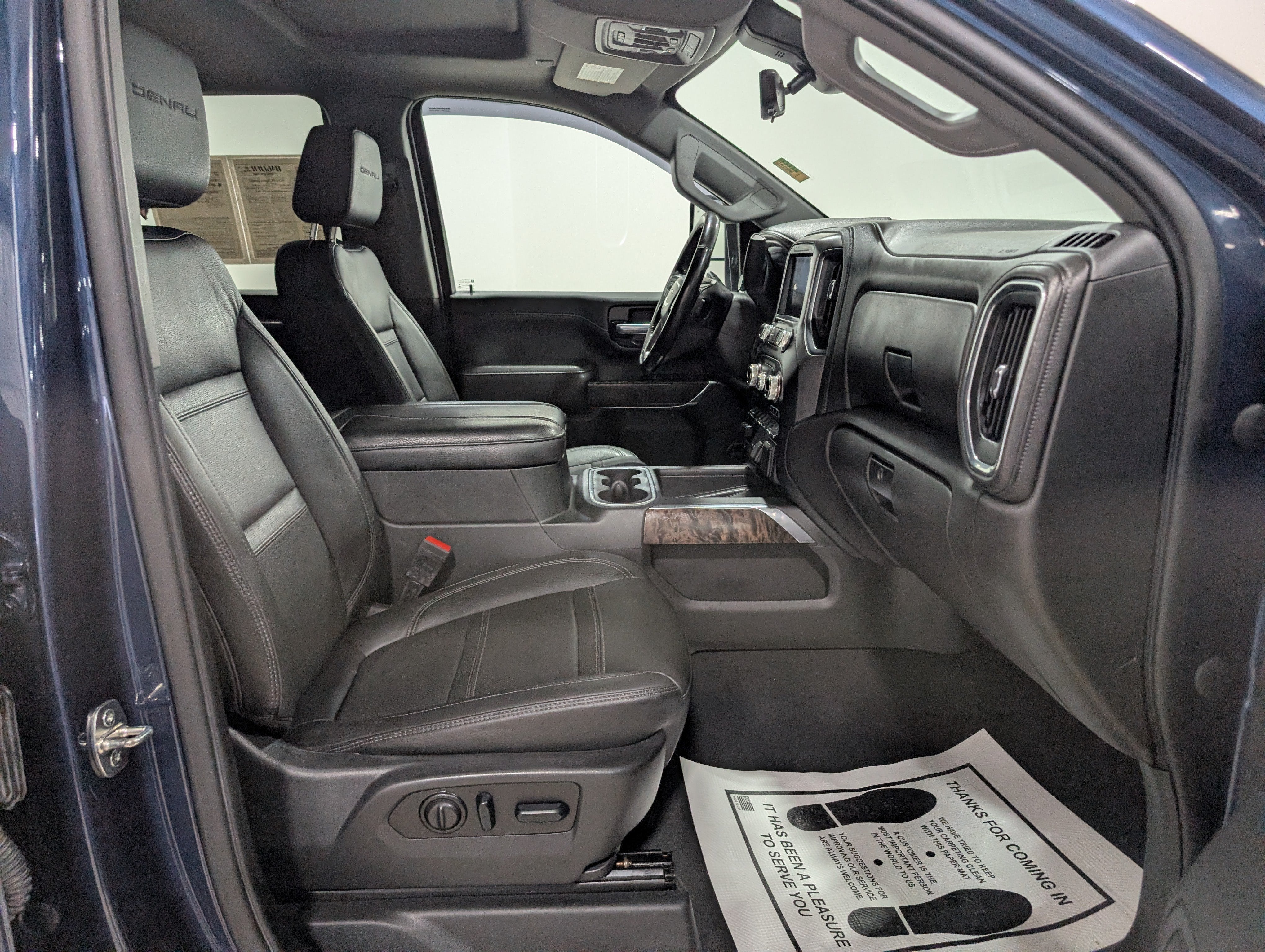 2023 GMC Sierra 2500 HD Denali