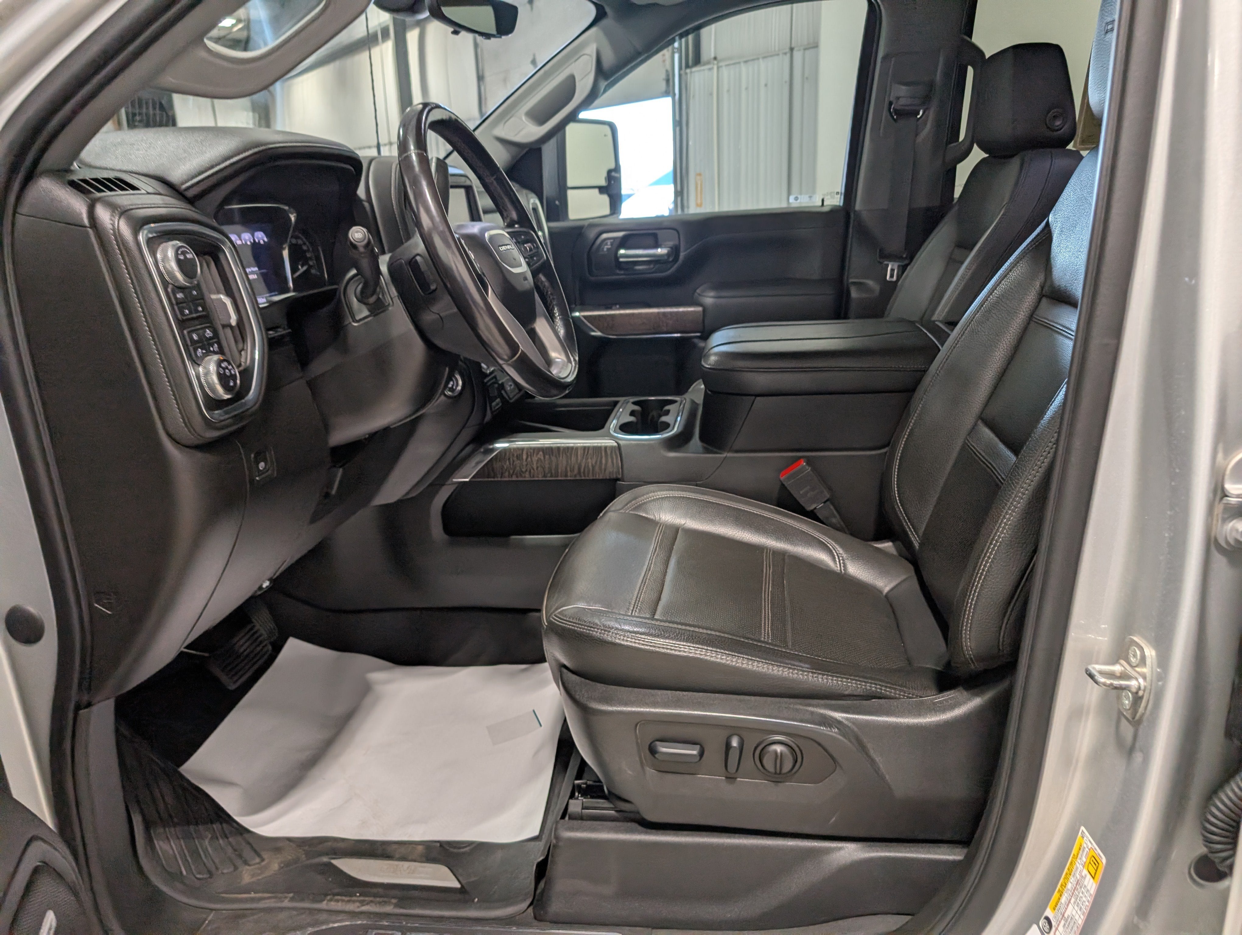 2023 GMC Sierra 2500 HD Denali