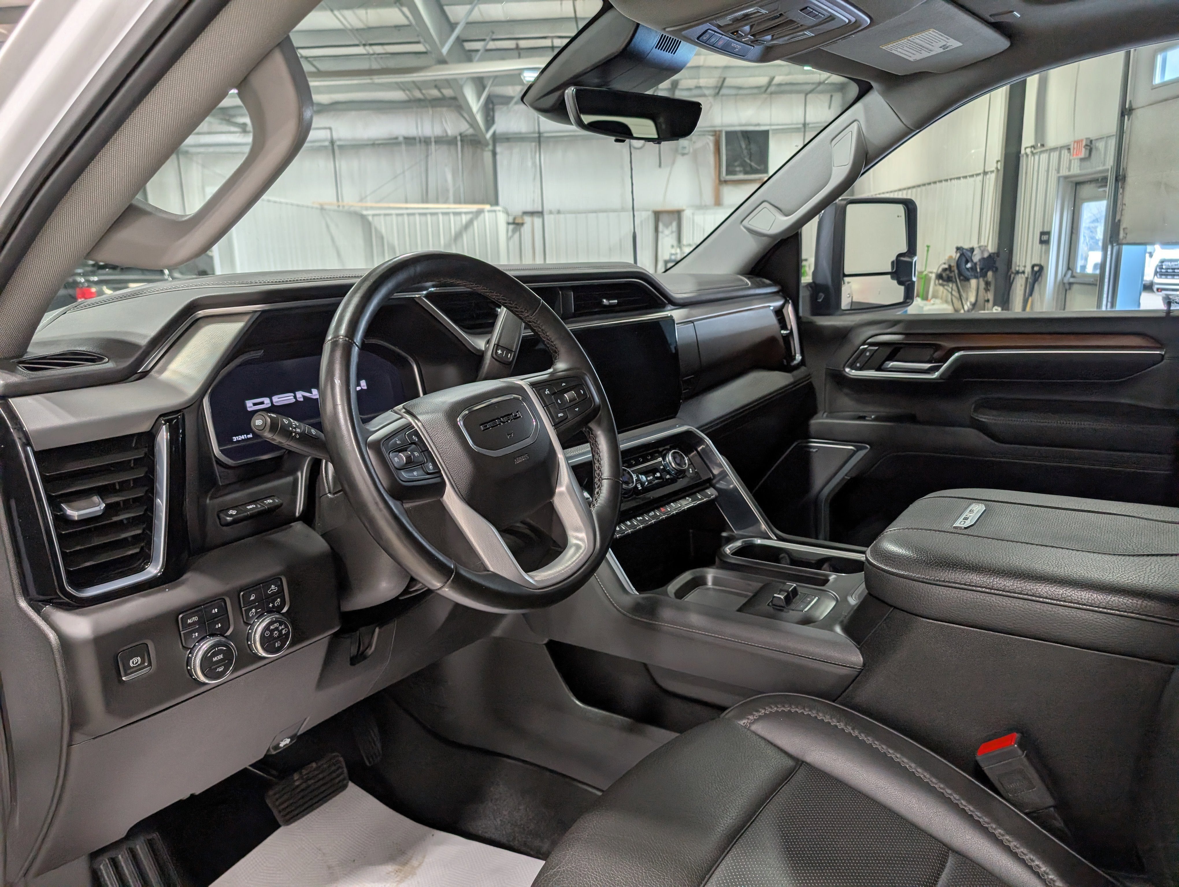 2024 GMC Sierra 2500 HD Denali