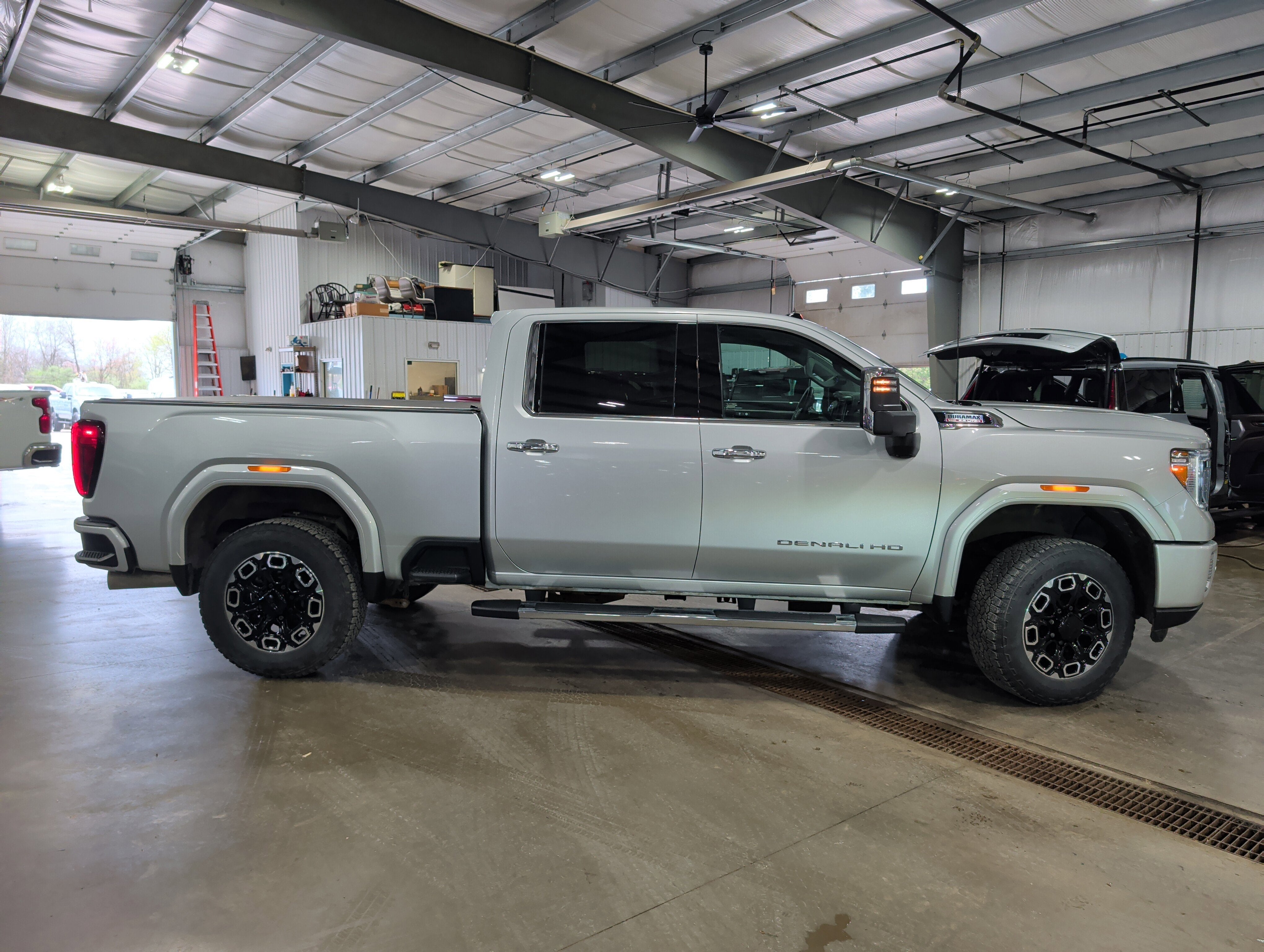 2023 GMC Sierra 2500 HD Denali