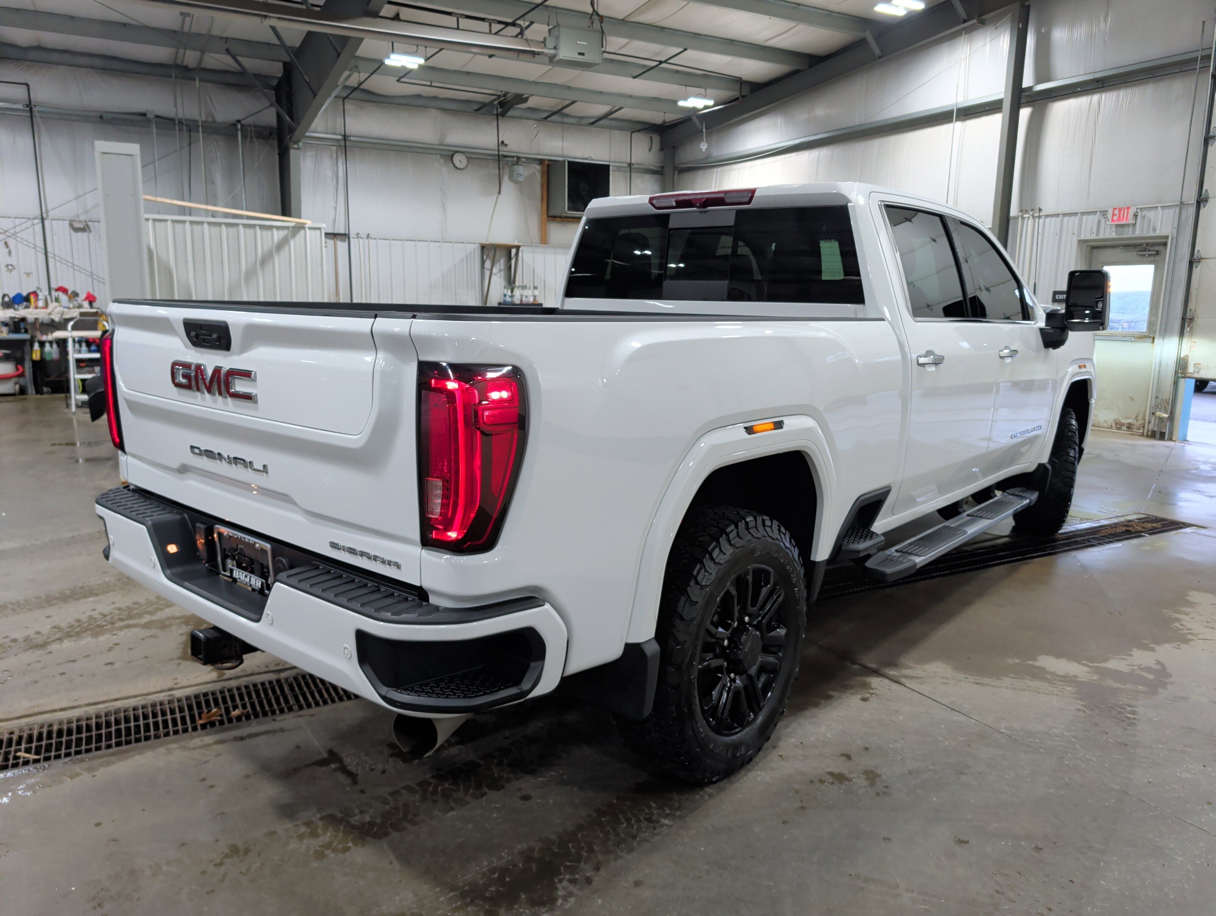 2023 GMC Sierra 2500 HD Denali