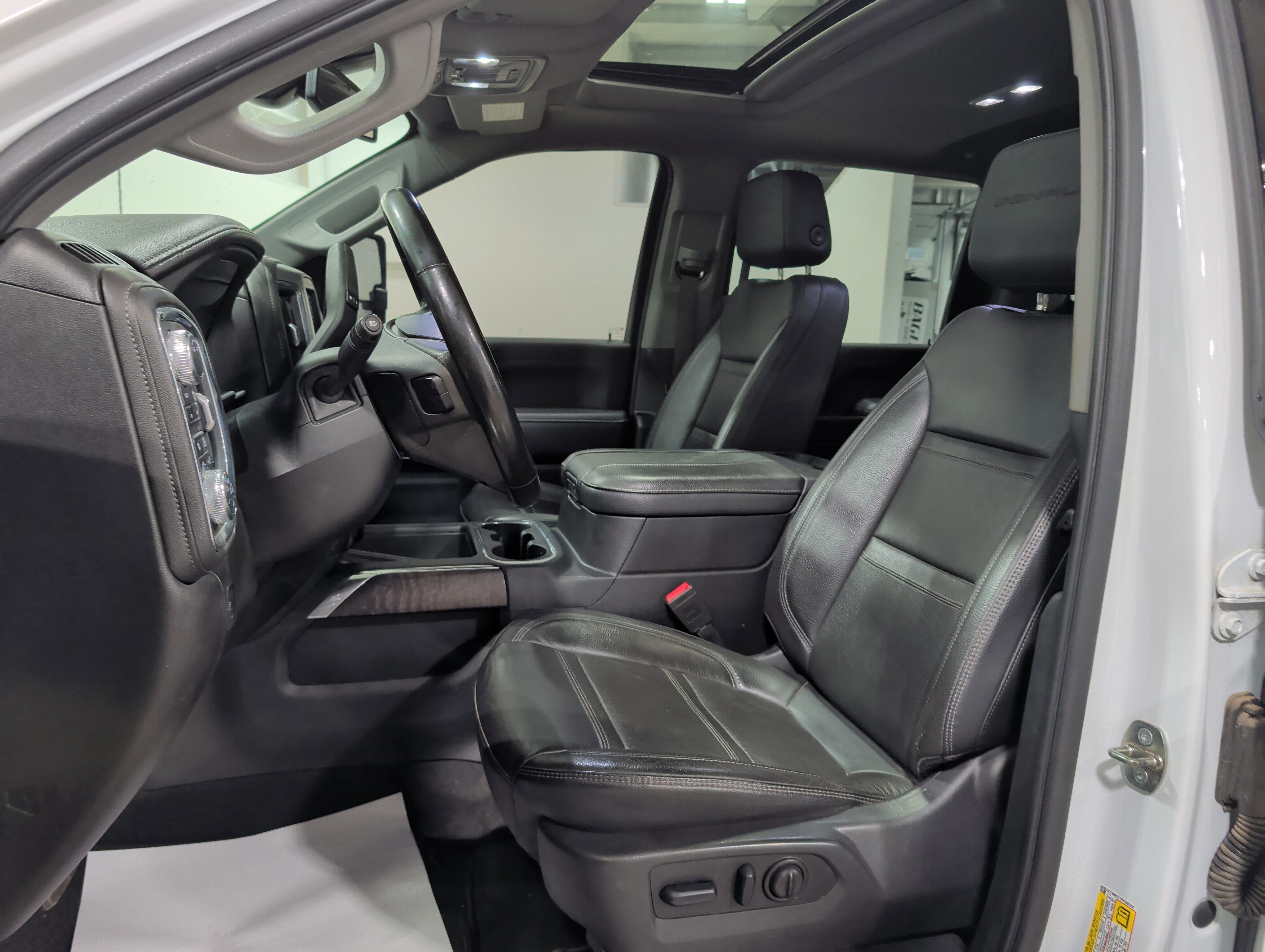 2023 GMC Sierra 2500 HD Denali