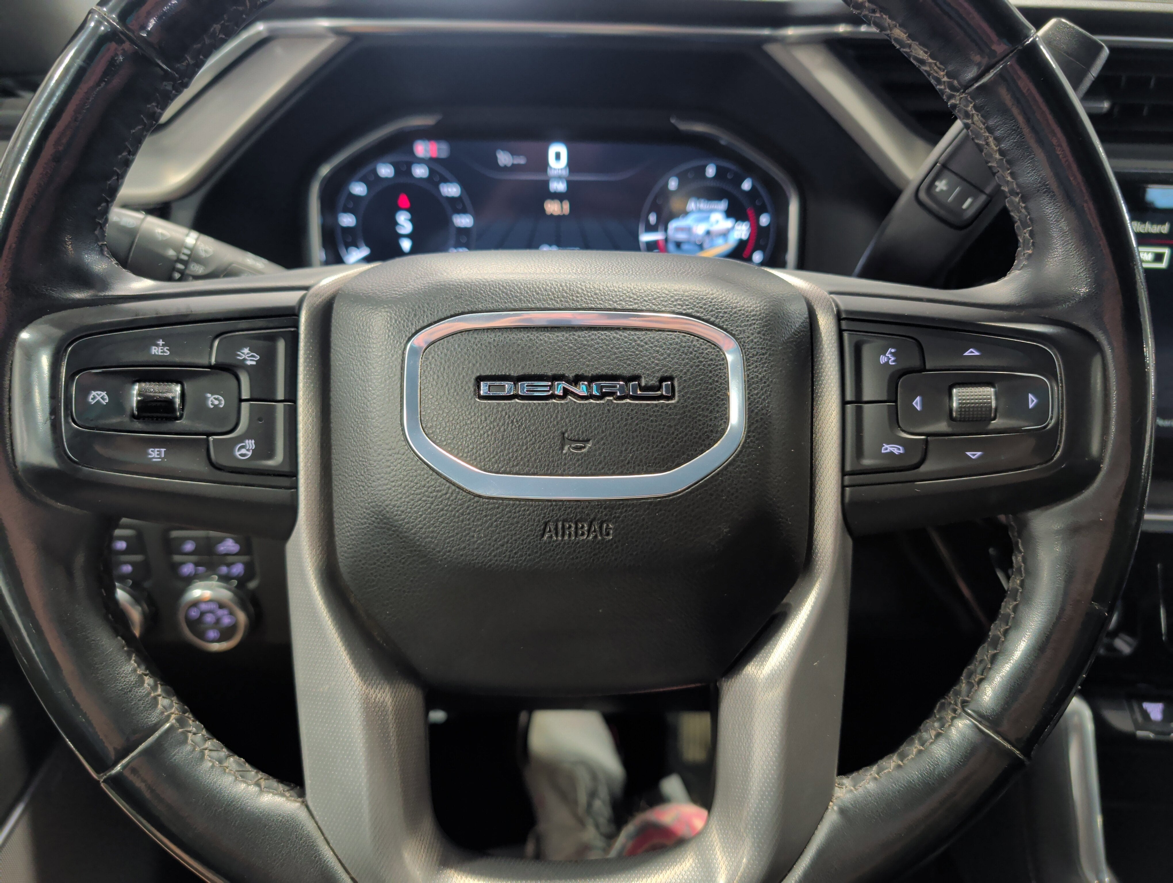 2024 GMC Sierra 2500 HD Denali