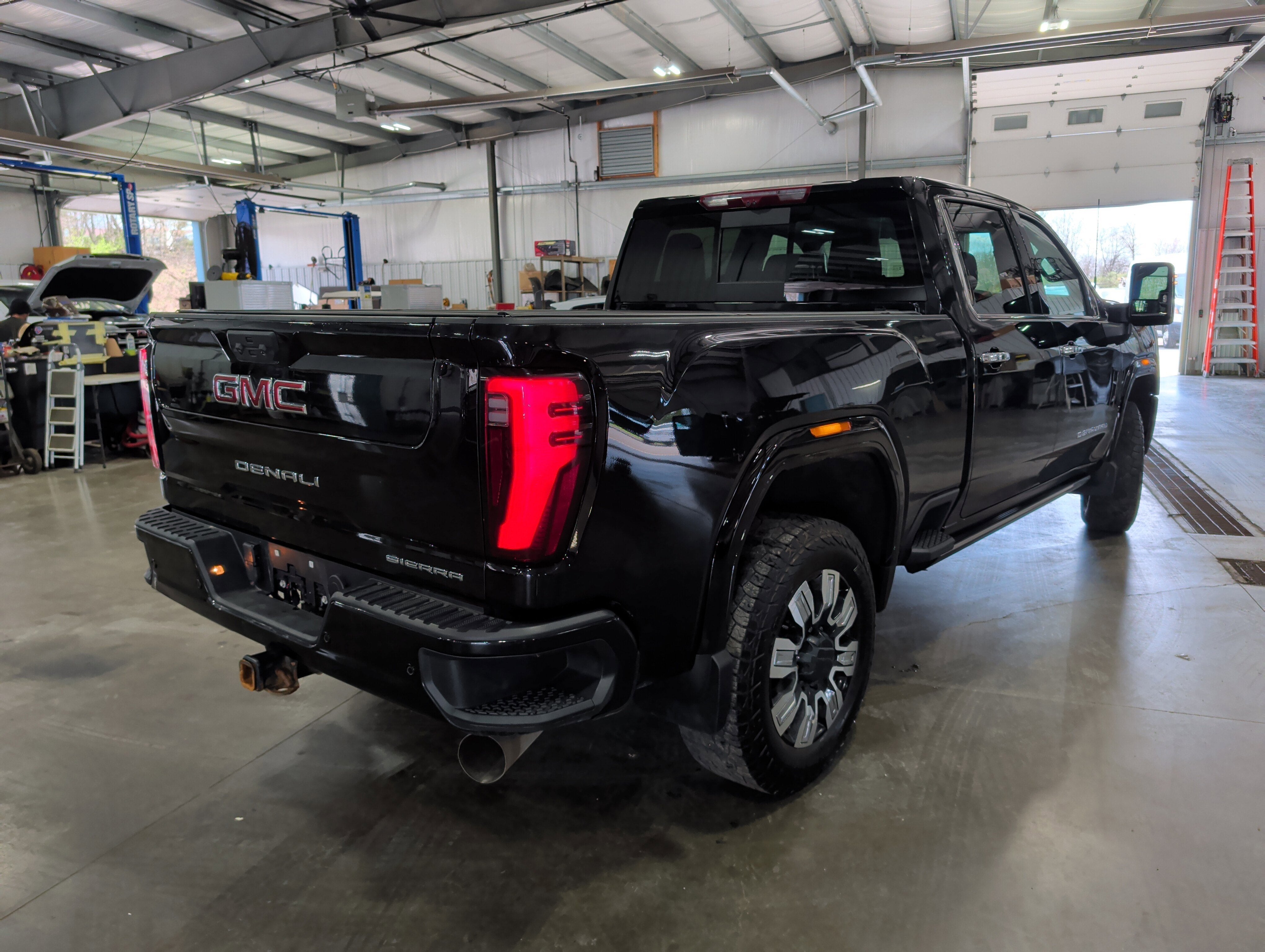 2024 GMC Sierra 2500 HD Denali