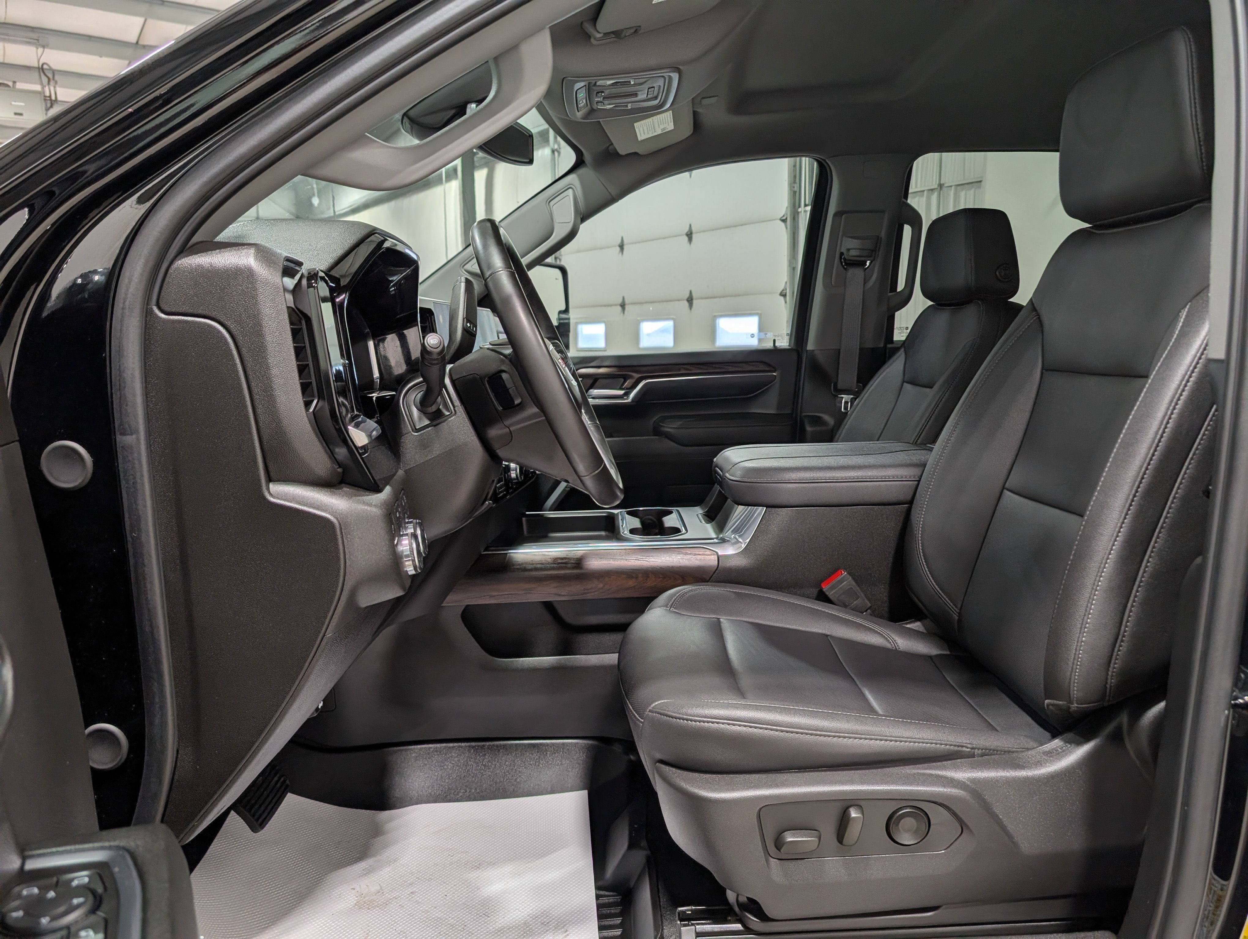 2024 GMC Sierra 3500 HD SLT